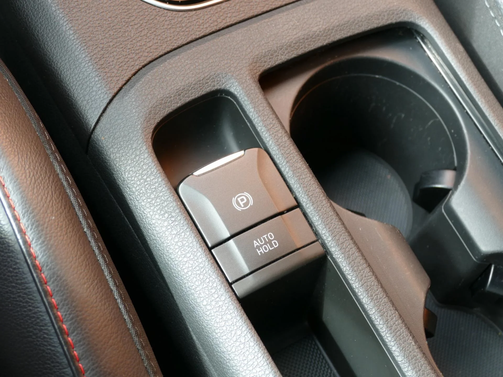 HYUNDAI i30 - Miniature 21 sur 35 - Cliquer pour voir cette photo