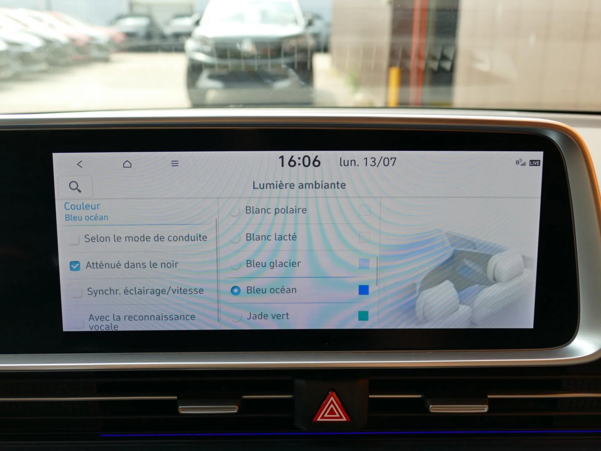 HYUNDAI IONIQ 6 - Miniature 12 sur 36 - Cliquer pour voir cette photo