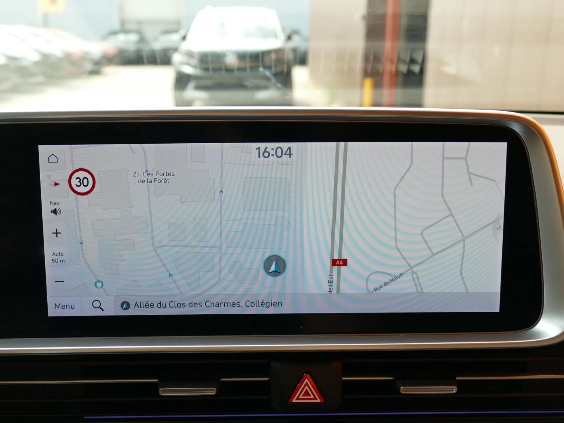 HYUNDAI IONIQ 6 - Miniature 9 sur 36 - Cliquer pour voir cette photo
