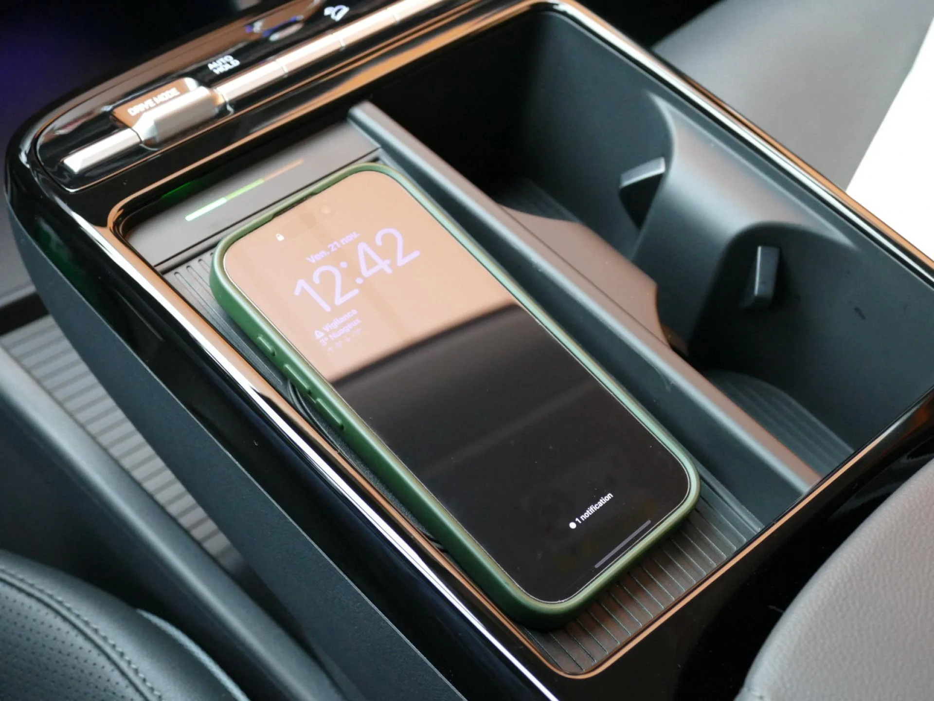 HYUNDAI TUCSON - Miniature 18 sur 40 - Cliquer pour voir cette photo