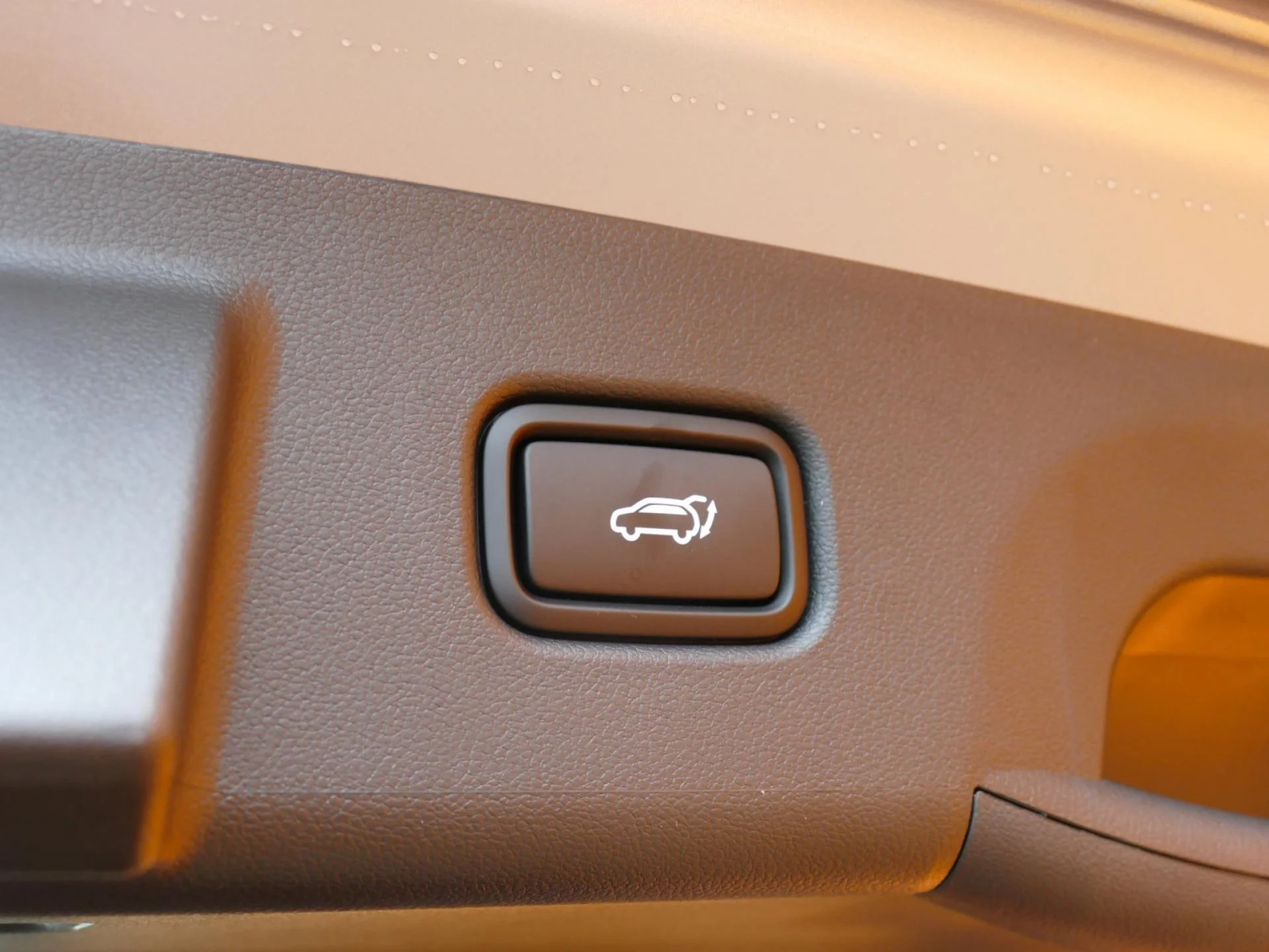 HYUNDAI TUCSON - Miniature 28 sur 40 - Cliquer pour voir cette photo