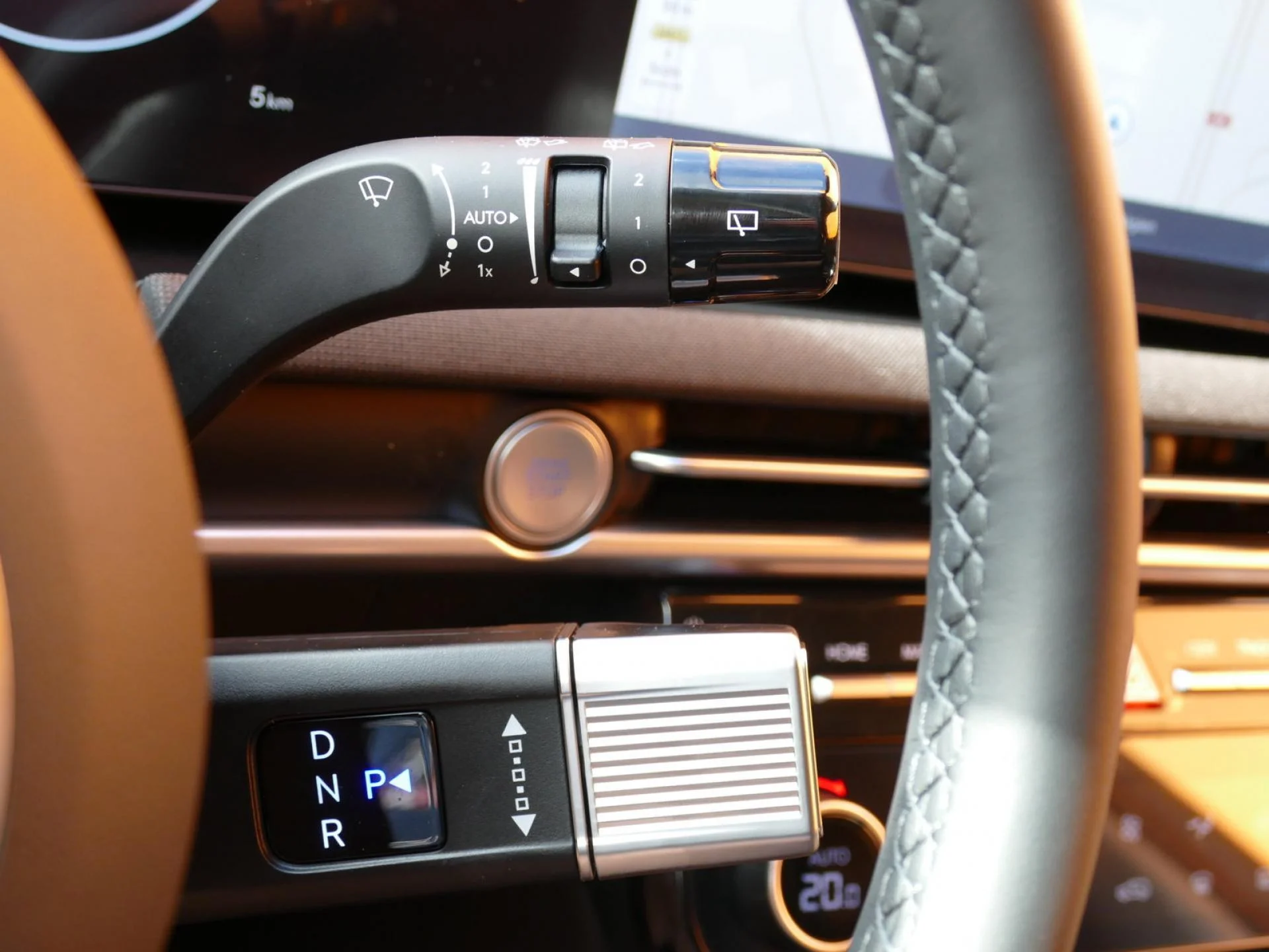 HYUNDAI TUCSON - Miniature 32 sur 40 - Cliquer pour voir cette photo