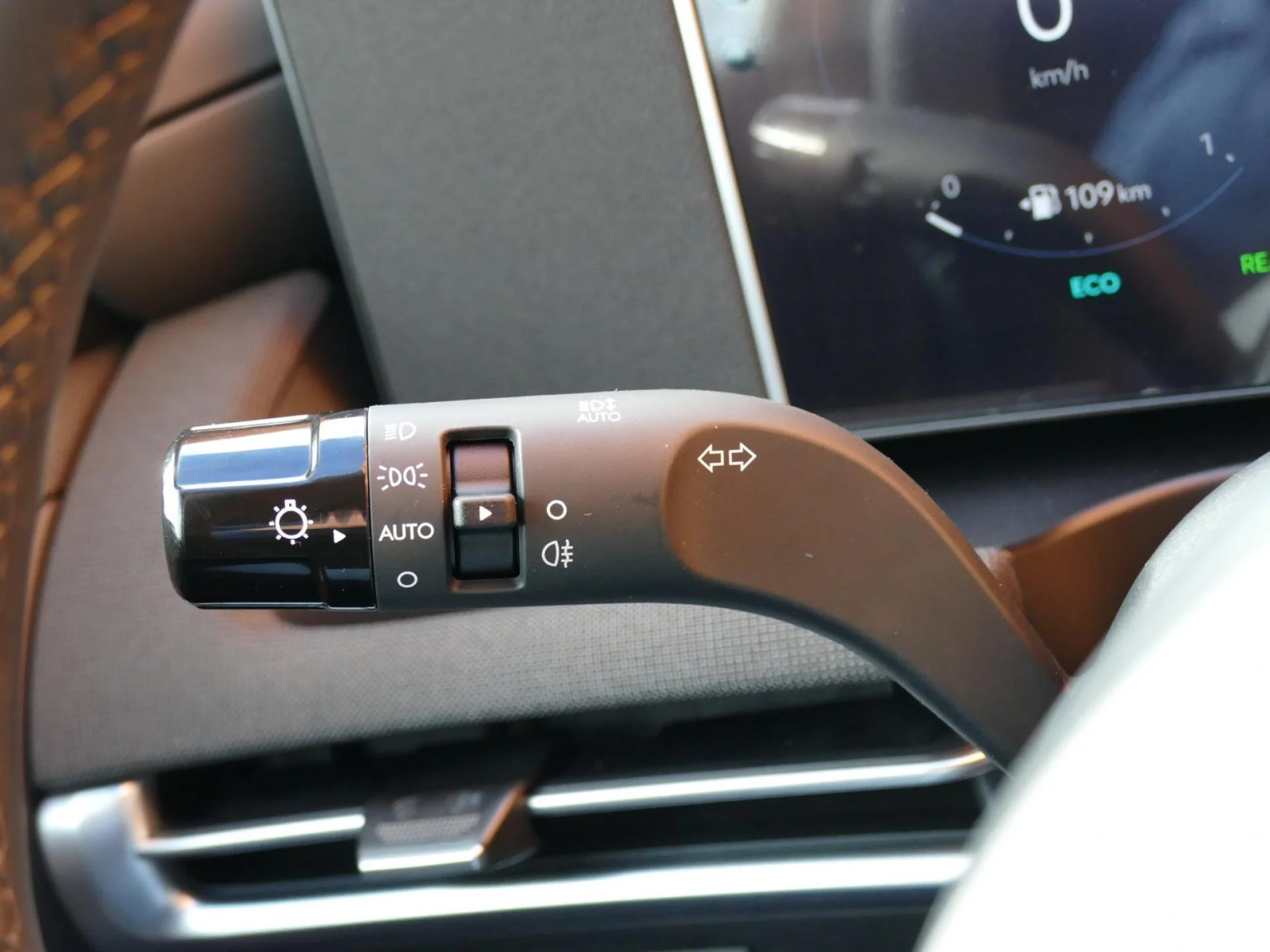 HYUNDAI TUCSON - Miniature 31 sur 40 - Cliquer pour voir cette photo