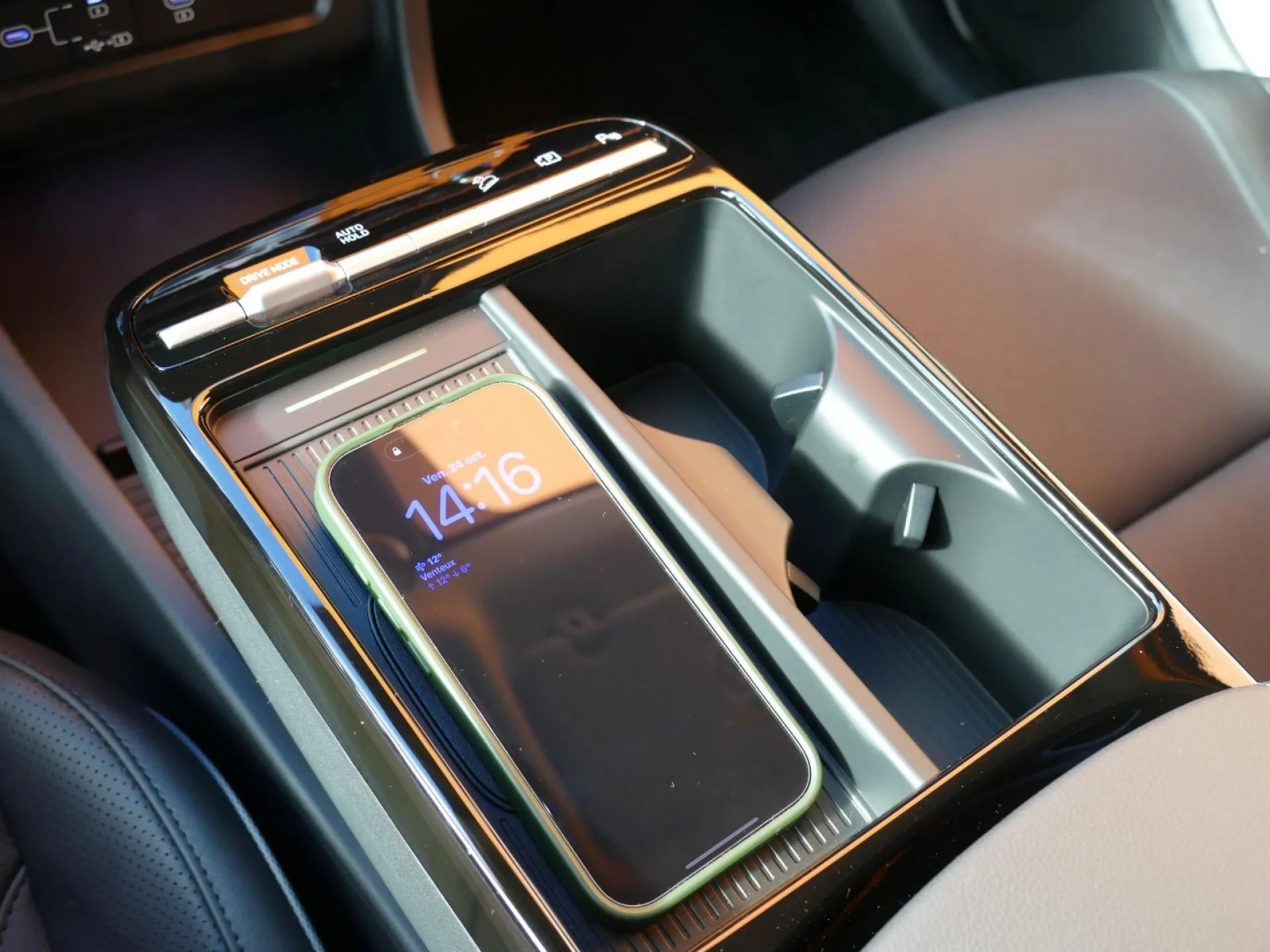 HYUNDAI TUCSON - Miniature 20 sur 40 - Cliquer pour voir cette photo