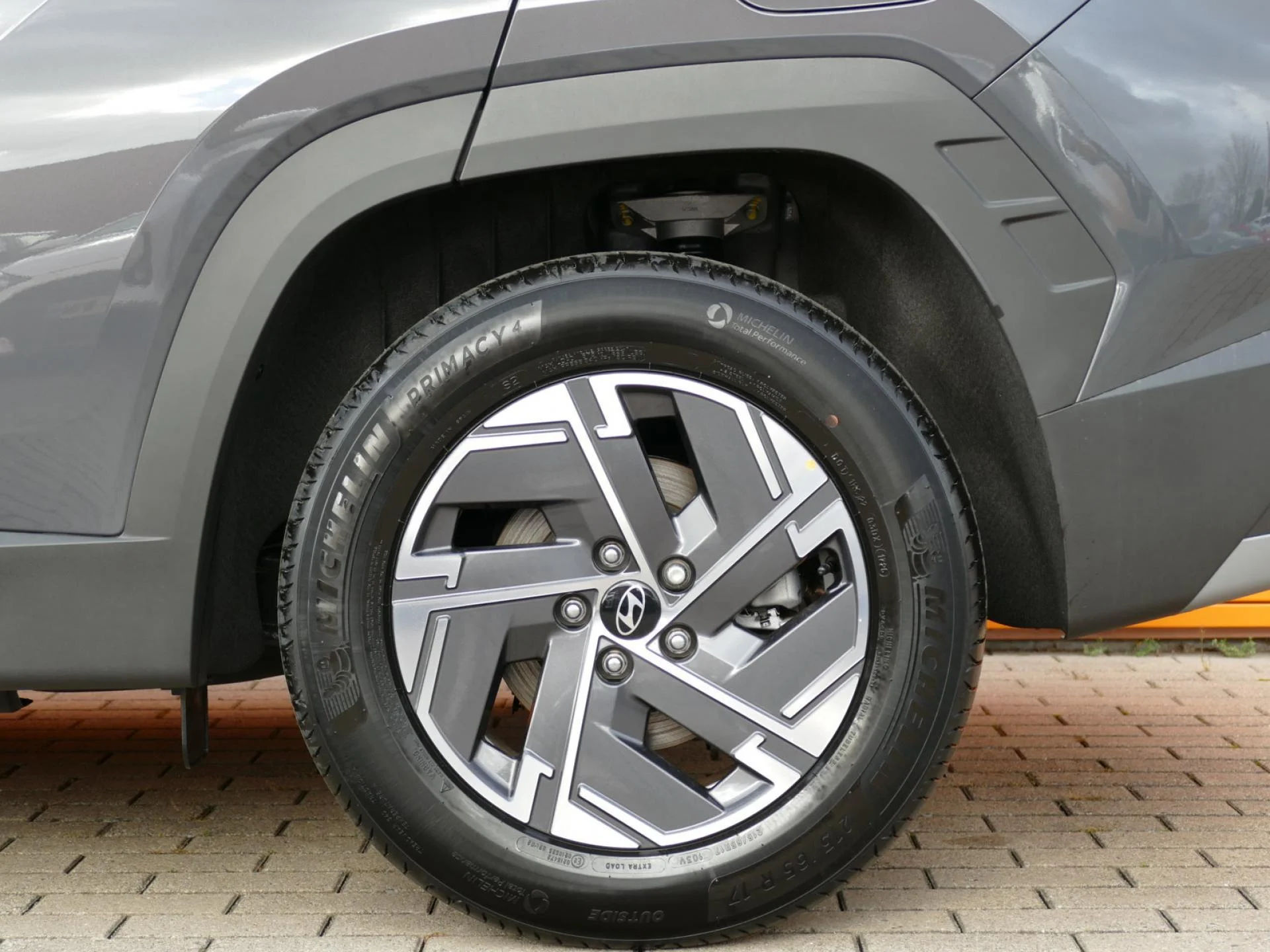 HYUNDAI TUCSON - Miniature 32 sur 32 - Cliquer pour voir cette photo