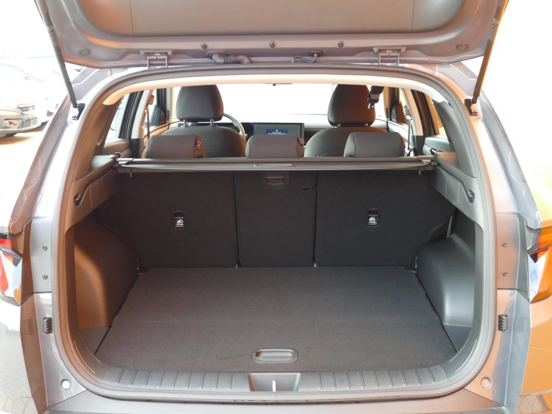 HYUNDAI TUCSON - Miniature 8 sur 32 - Cliquer pour voir cette photo