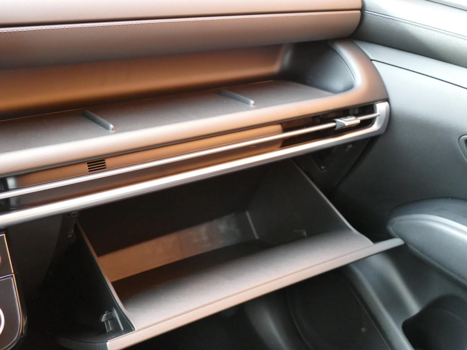 HYUNDAI TUCSON - Miniature 22 sur 32 - Cliquer pour voir cette photo