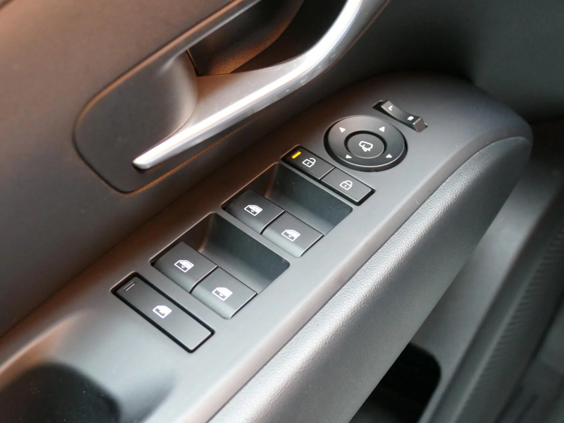 HYUNDAI TUCSON - Miniature 24 sur 33 - Cliquer pour voir cette photo