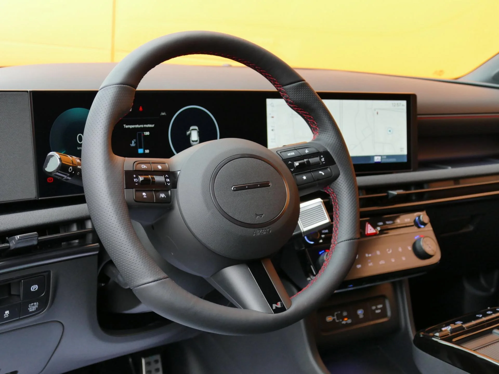 HYUNDAI TUCSON - Miniature 15 sur 38 - Cliquer pour voir cette photo