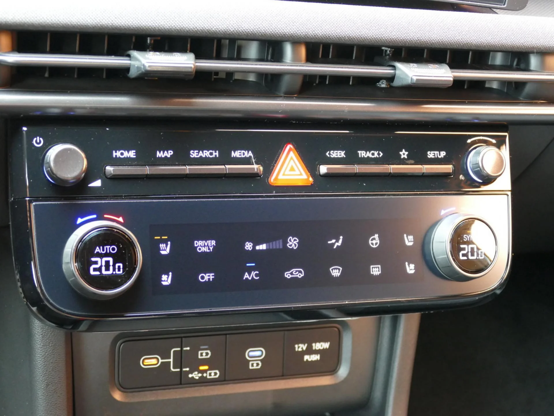 HYUNDAI TUCSON - Miniature 14 sur 30 - Cliquer pour voir cette photo