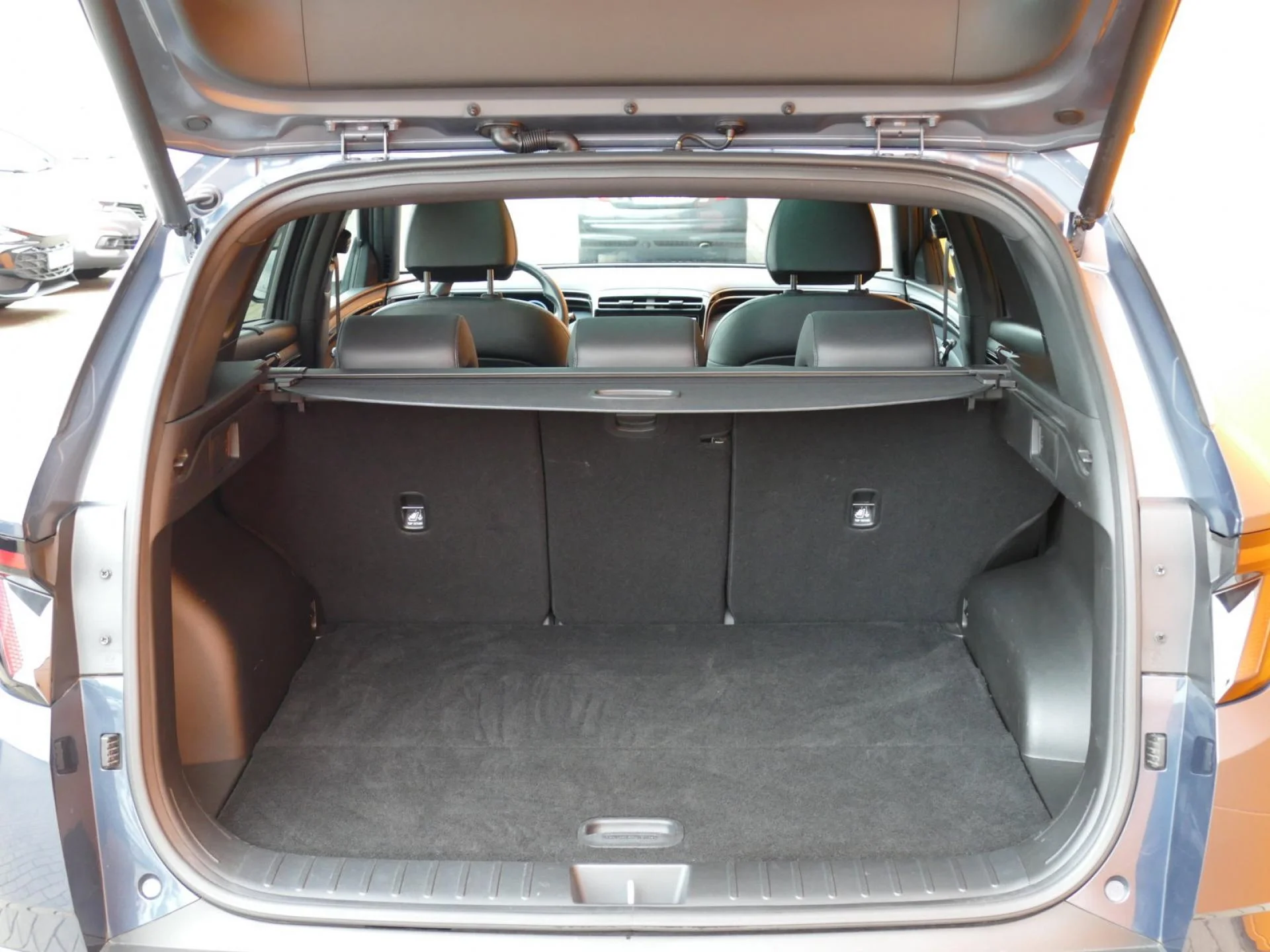 HYUNDAI TUCSON - Miniature 8 sur 37 - Cliquer pour voir cette photo