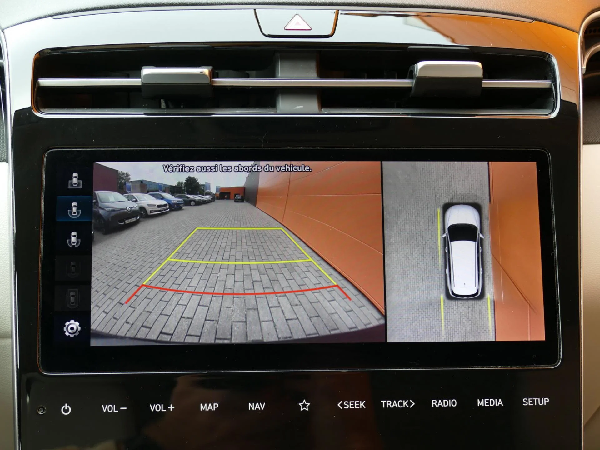 HYUNDAI TUCSON - Miniature 10 sur 18 - Cliquer pour voir cette photo