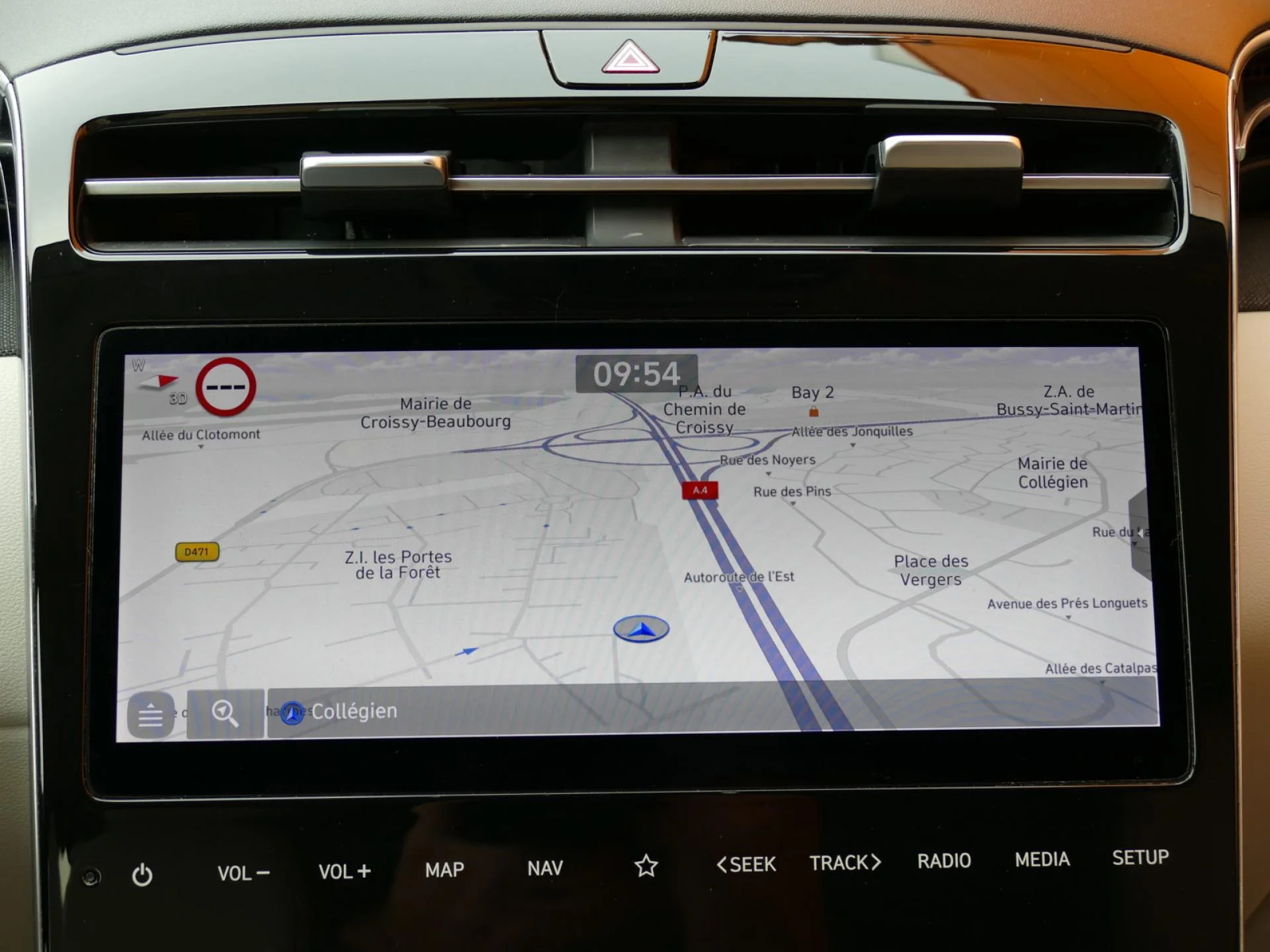 HYUNDAI TUCSON - Miniature 9 sur 18 - Cliquer pour voir cette photo