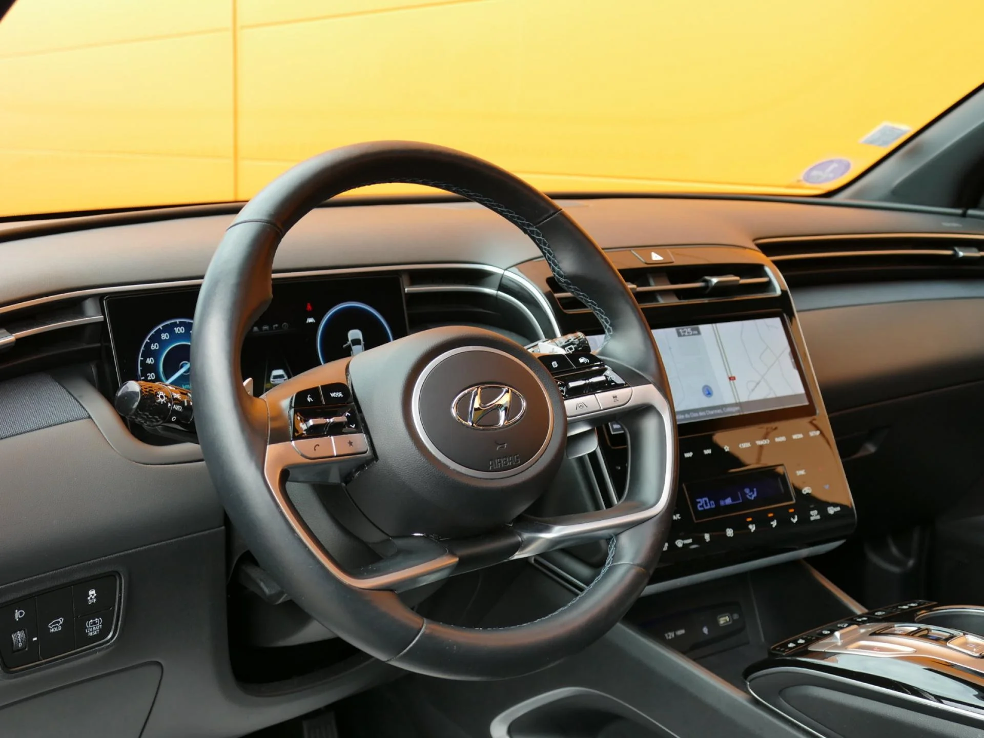 HYUNDAI TUCSON - Miniature 14 sur 37 - Cliquer pour voir cette photo