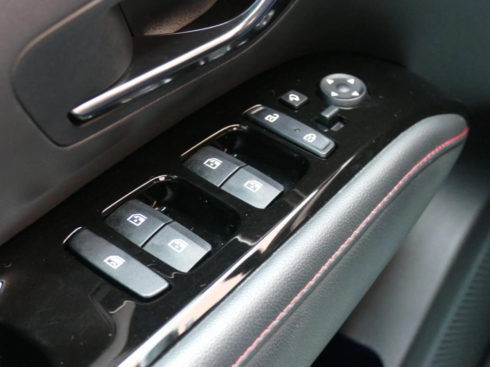HYUNDAI TUCSON - Miniature 19 sur 39 - Cliquer pour voir cette photo