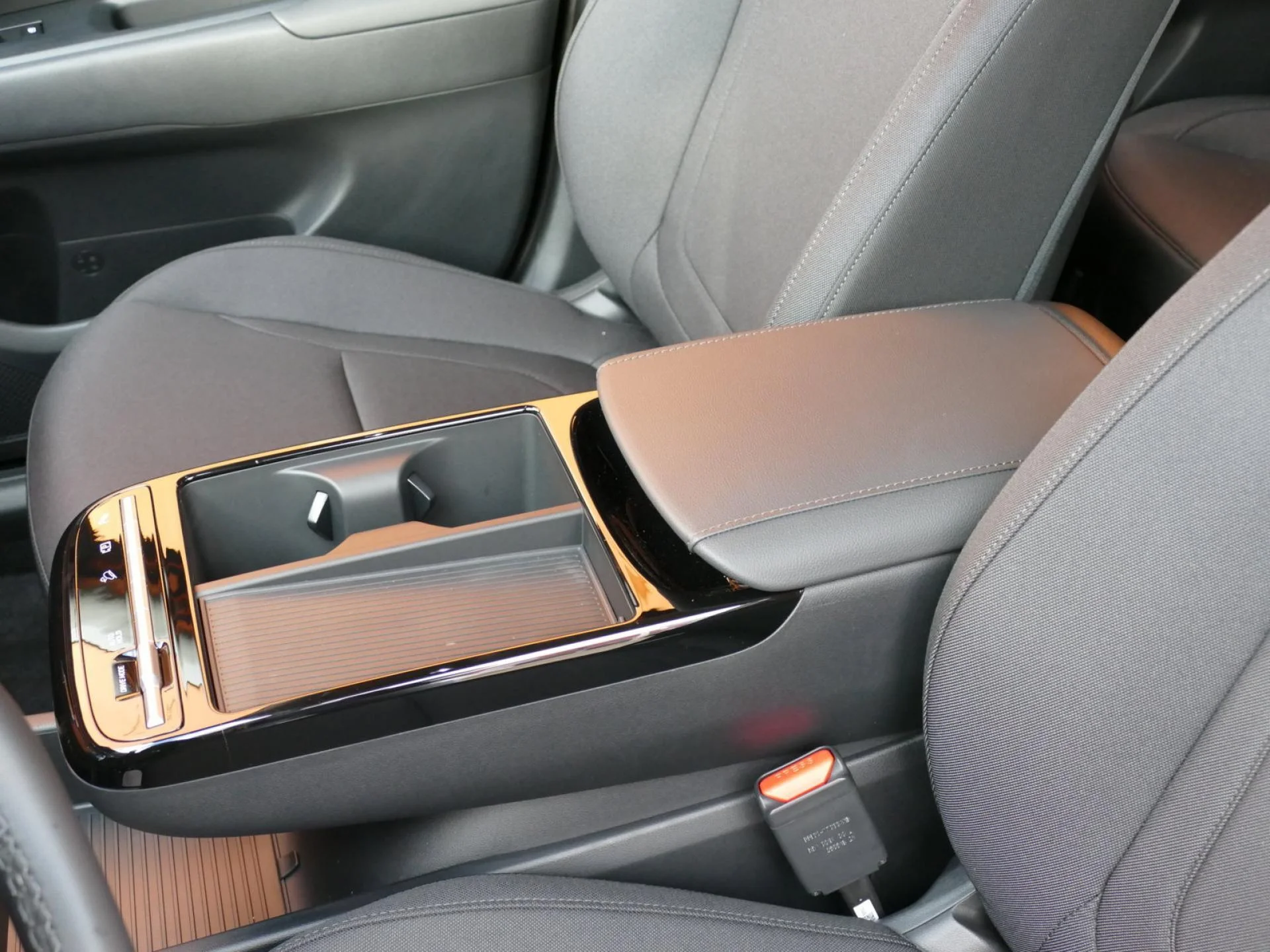 HYUNDAI TUCSON - Miniature 22 sur 32 - Cliquer pour voir cette photo