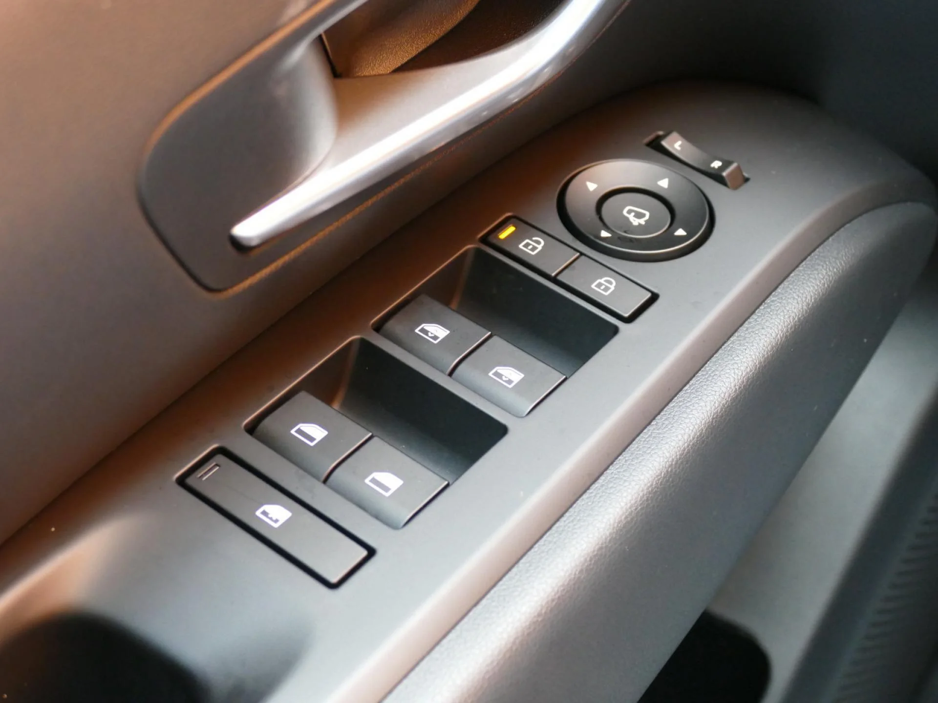 HYUNDAI TUCSON - Miniature 24 sur 32 - Cliquer pour voir cette photo
