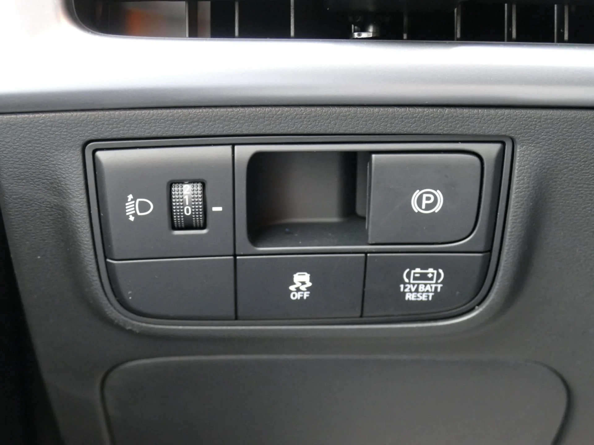 HYUNDAI TUCSON - Miniature 19 sur 32 - Cliquer pour voir cette photo