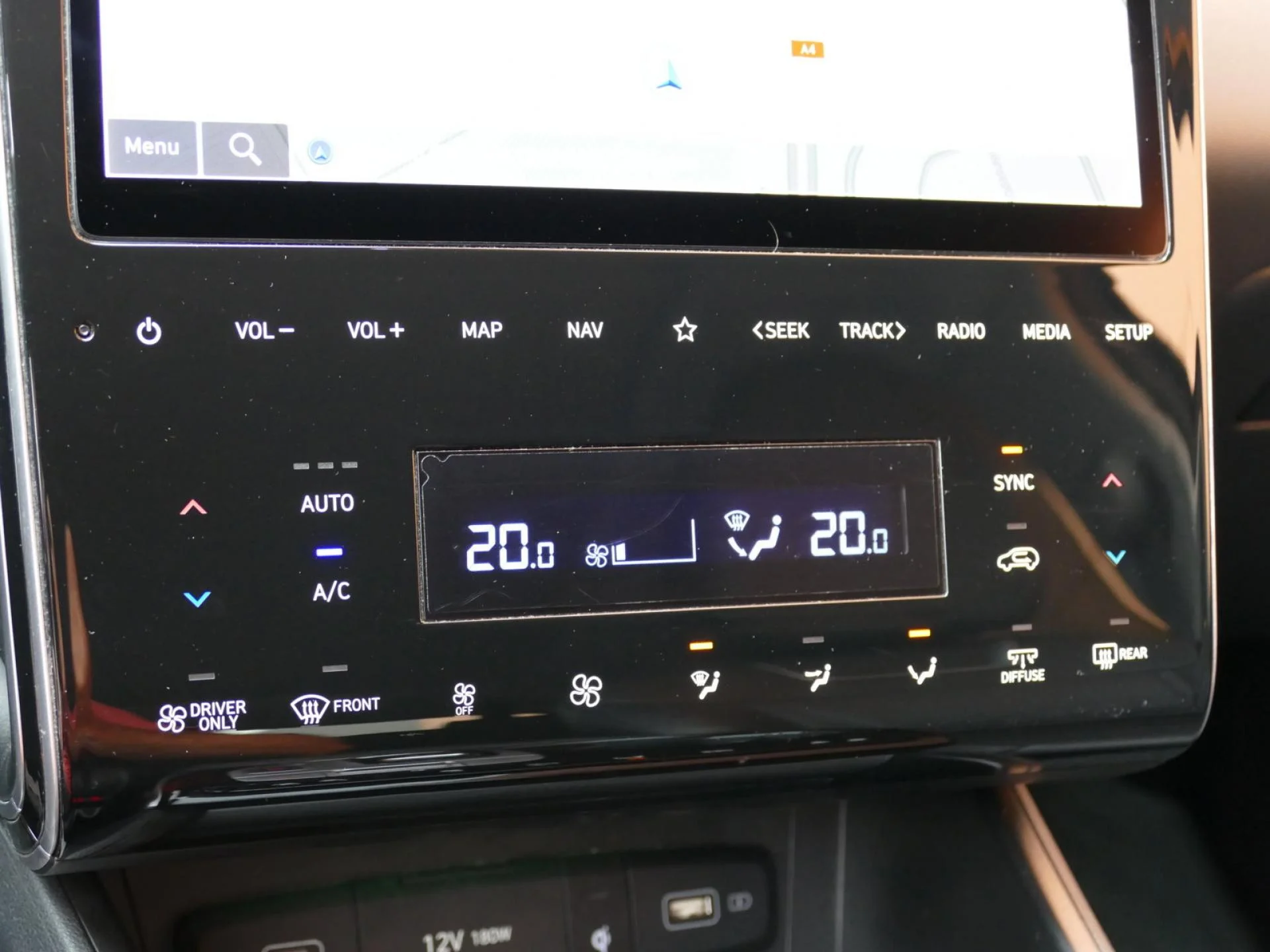 HYUNDAI TUCSON - Miniature 13 sur 39 - Cliquer pour voir cette photo
