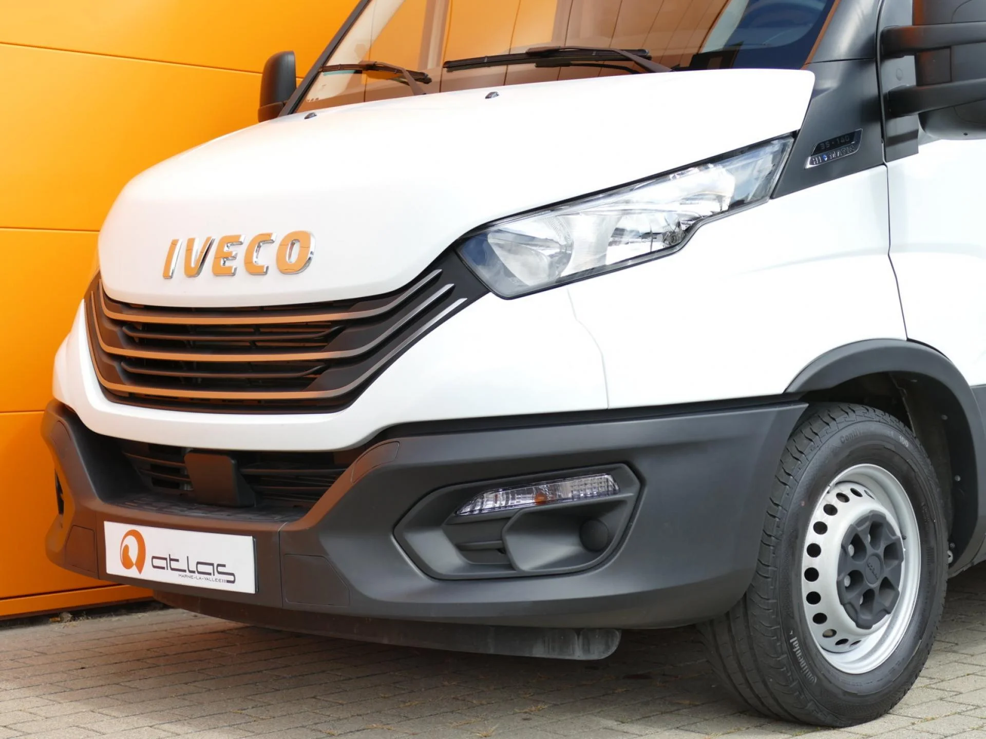 IVECO DAILY - Miniature 26 sur 31 - Cliquer pour voir cette photo