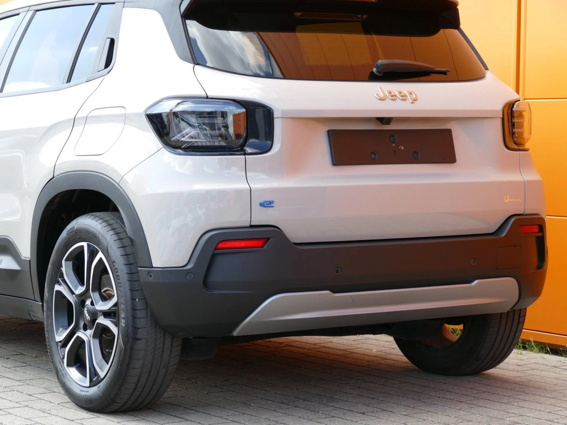 JEEP AVENGER - Miniature 31 sur 33 - Cliquer pour voir cette photo