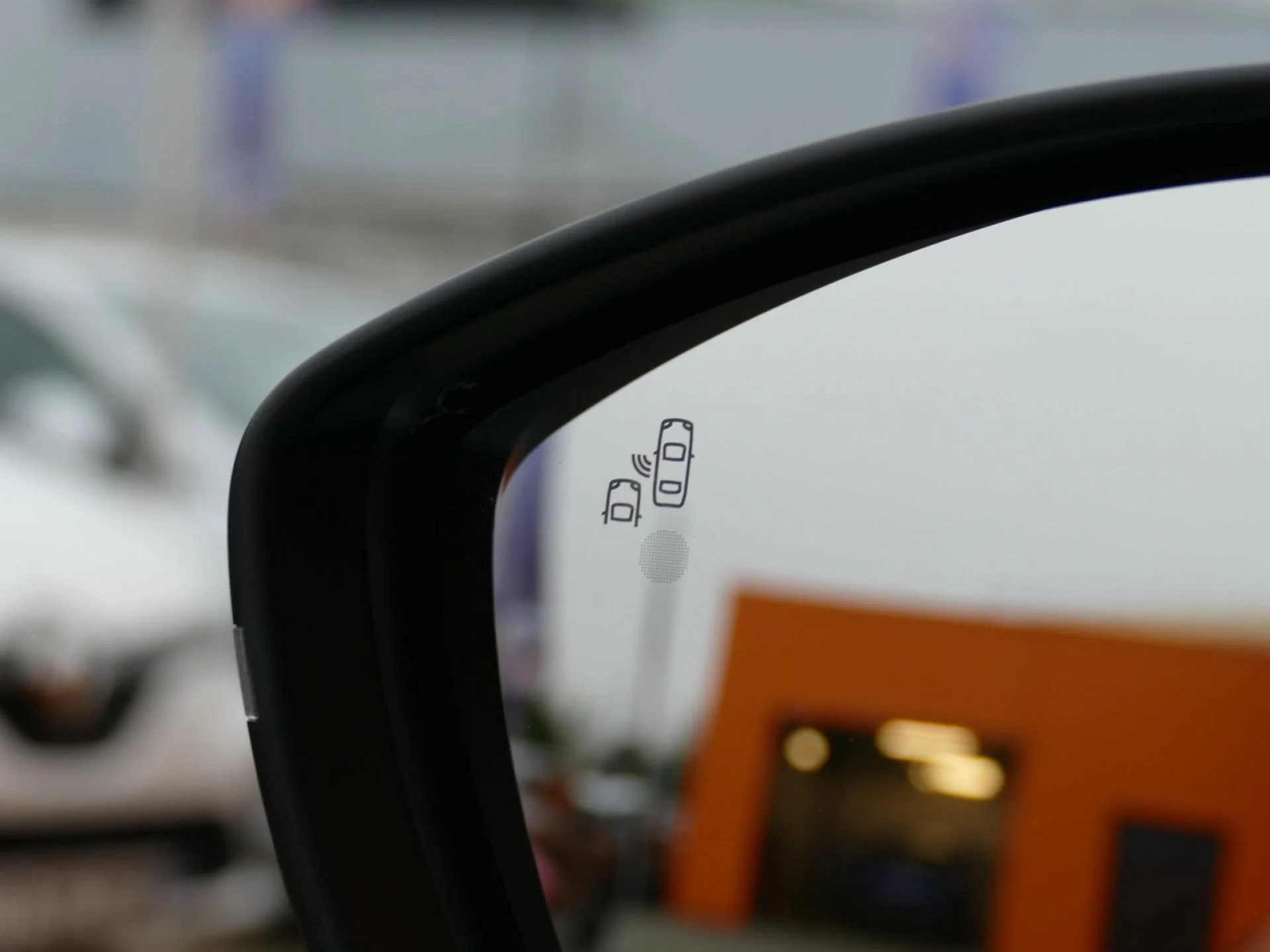 JEEP AVENGER - Miniature 30 sur 38 - Cliquer pour voir cette photo