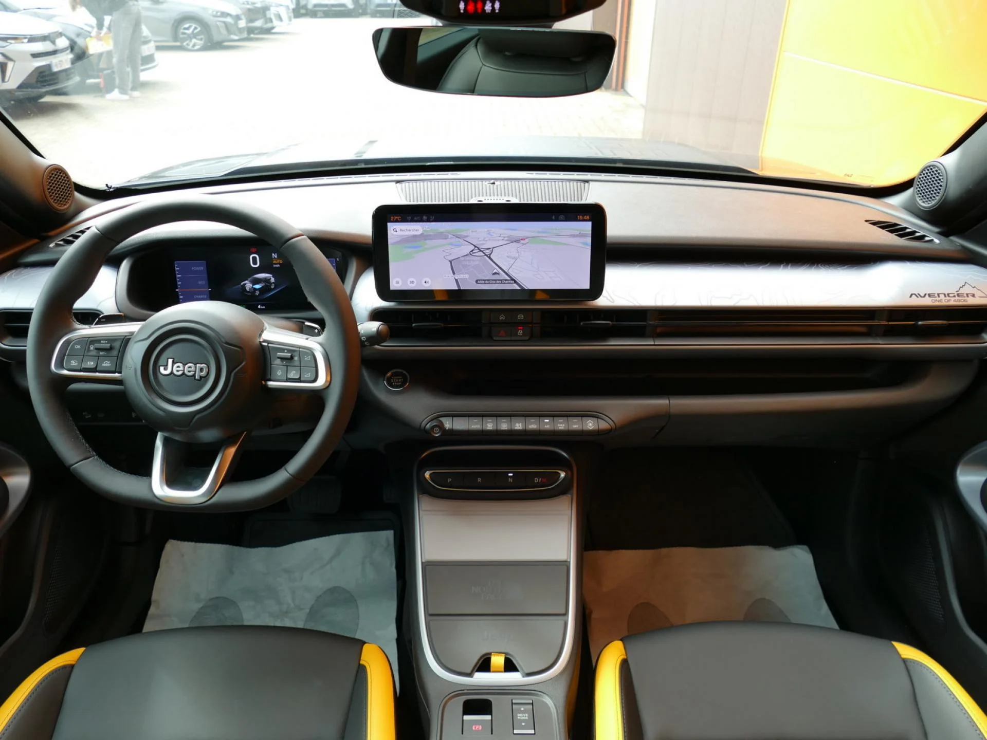 JEEP AVENGER - Miniature 5 sur 35 - Cliquer pour voir cette photo