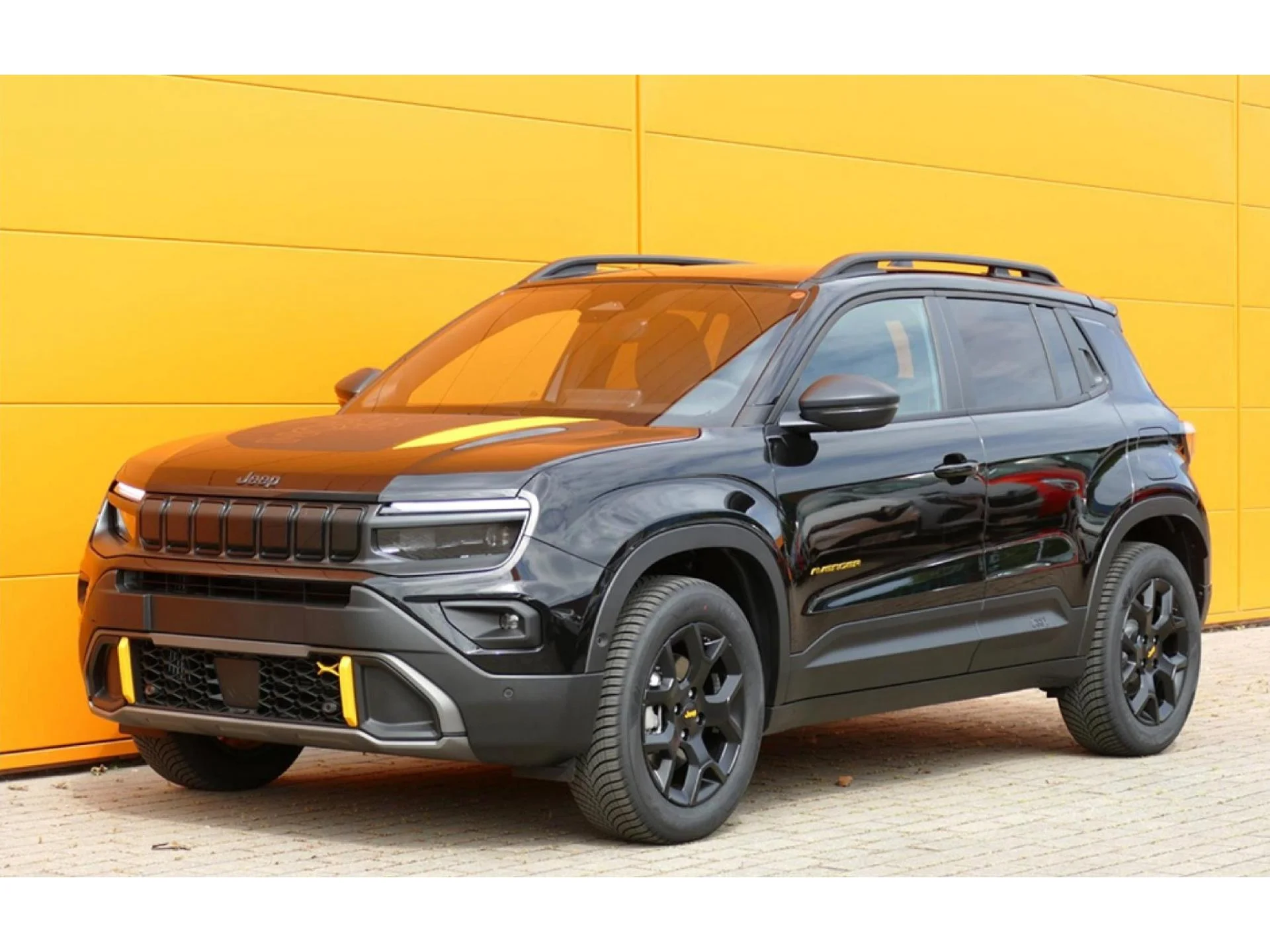 JEEP AVENGER - Miniature 3 sur 36 - Cliquer pour voir cette photo