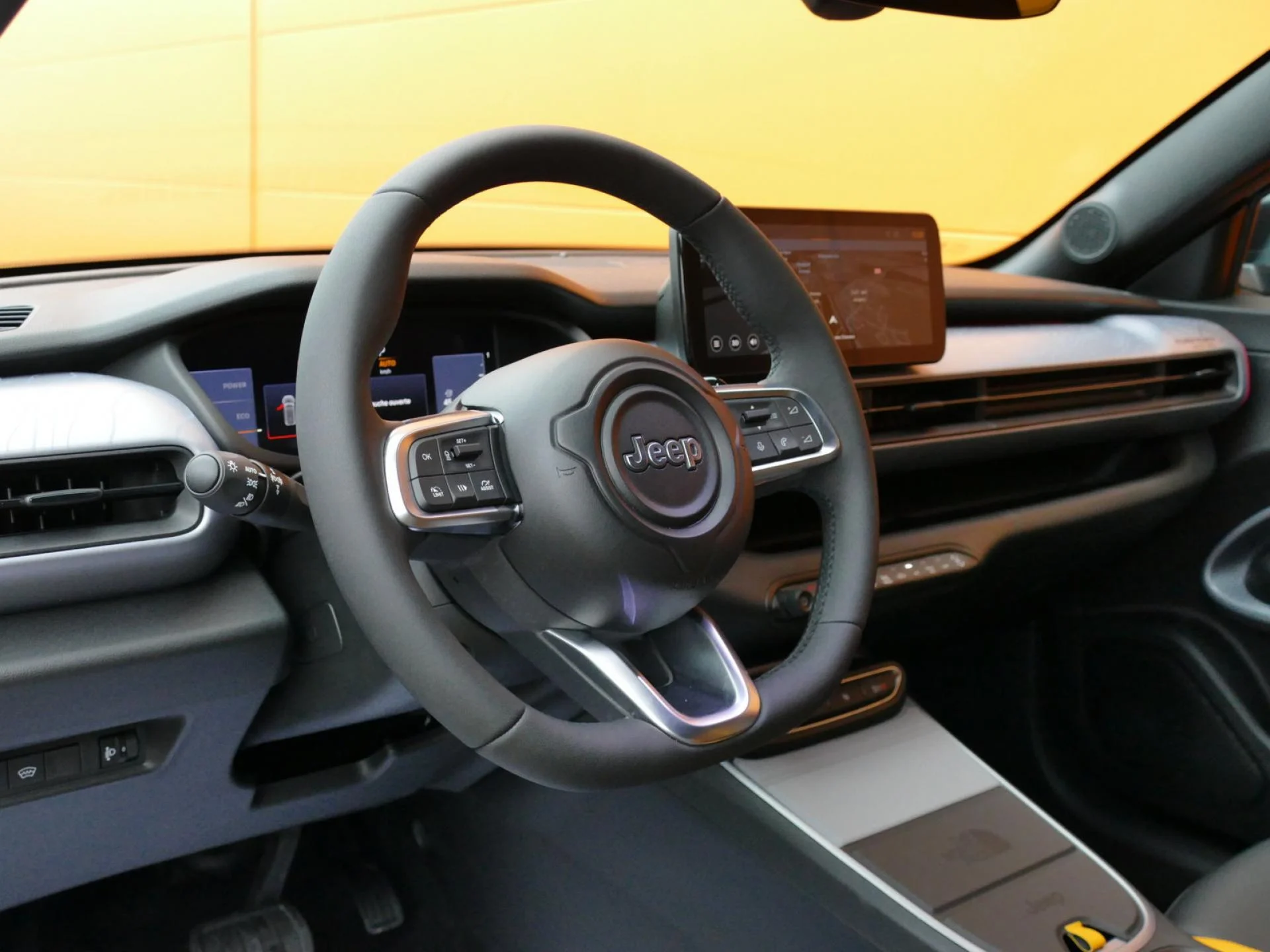 JEEP AVENGER - Miniature 17 sur 37 - Cliquer pour voir cette photo