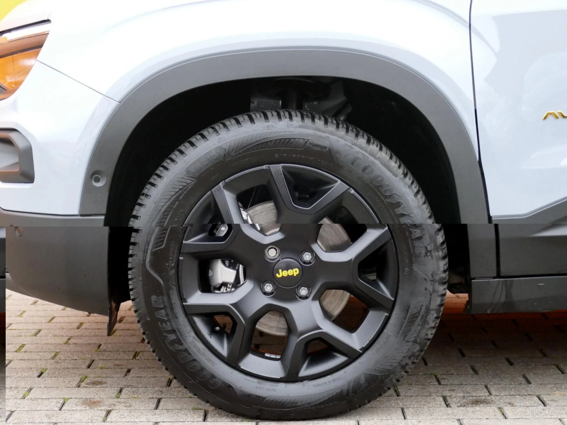 JEEP AVENGER - Miniature 37 sur 37 - Cliquer pour voir cette photo