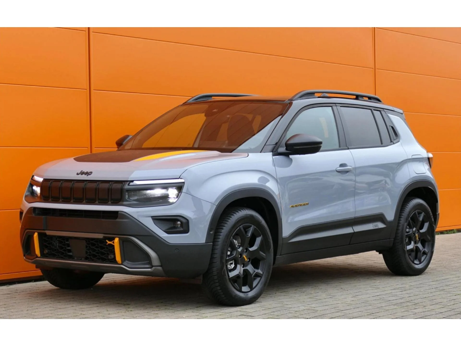 JEEP AVENGER - Miniature 2 sur 37 - Cliquer pour voir cette photo