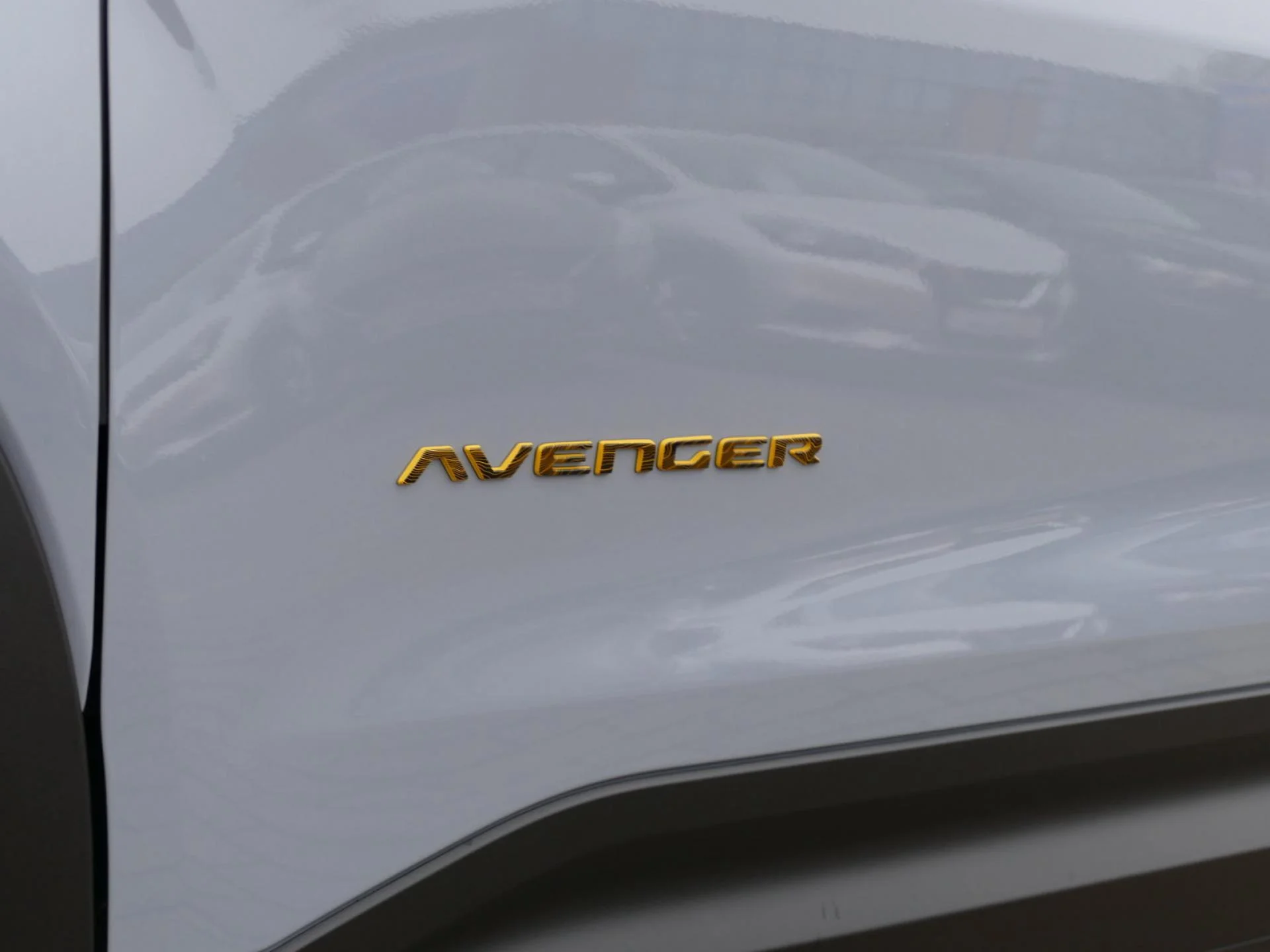 JEEP AVENGER - Miniature 31 sur 37 - Cliquer pour voir cette photo