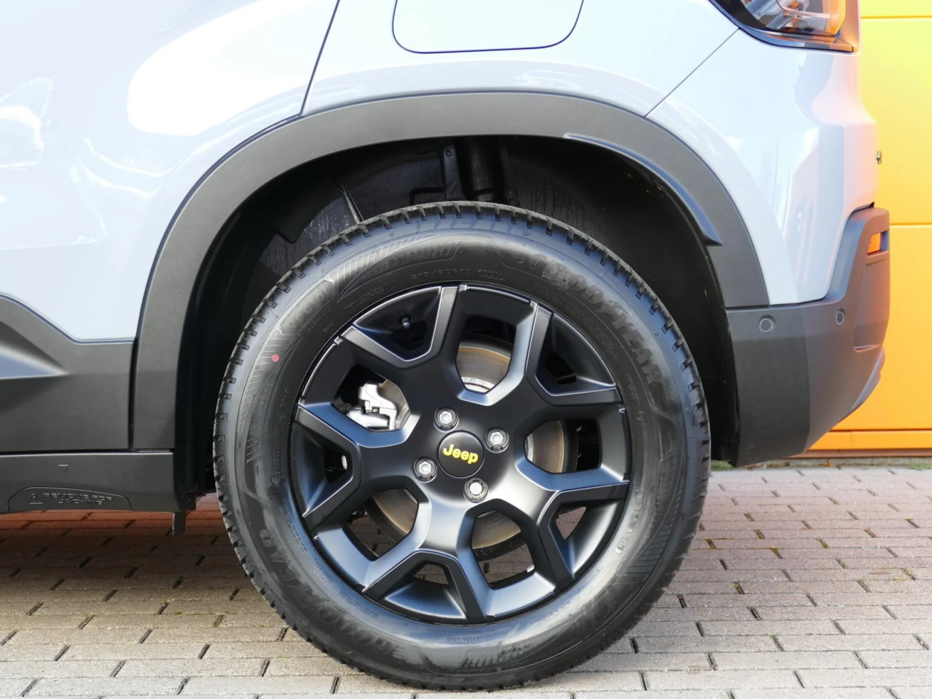 JEEP AVENGER - Miniature 39 sur 39 - Cliquer pour voir cette photo