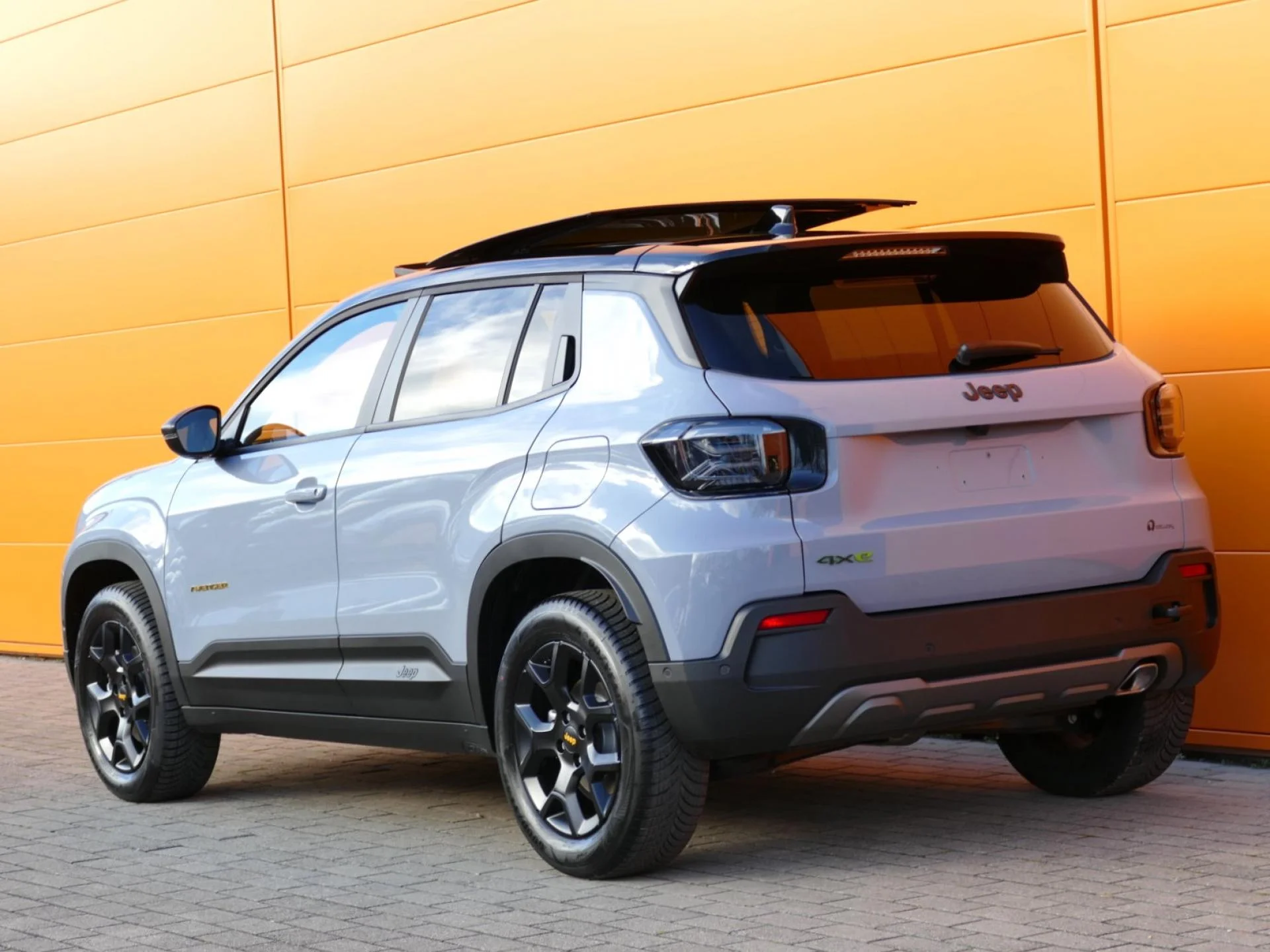 JEEP AVENGER - Miniature 5 sur 39 - Cliquer pour voir cette photo