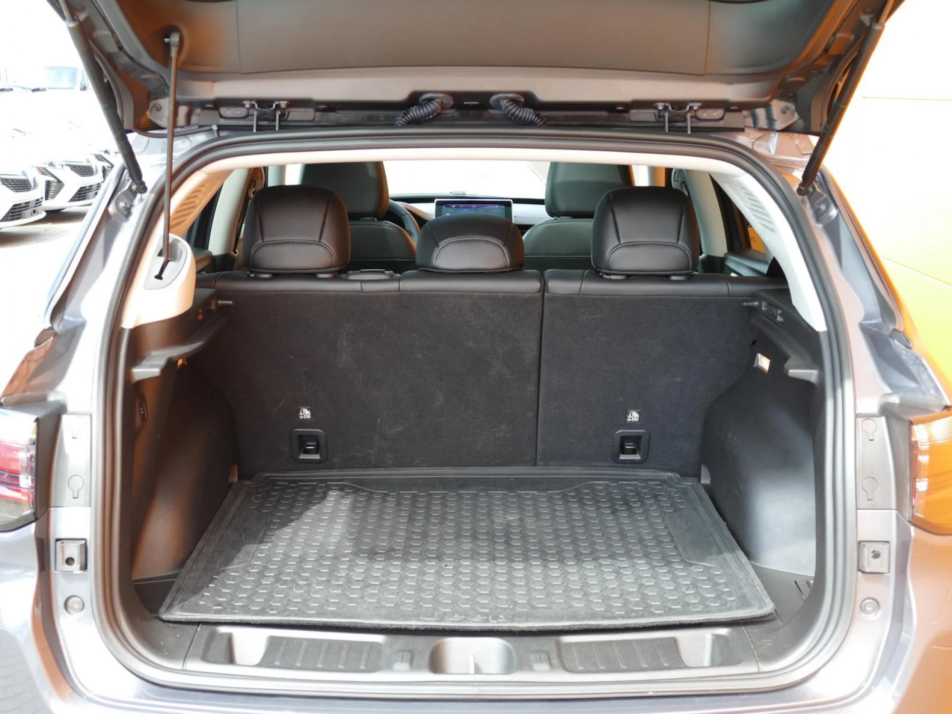 JEEP COMPASS - Miniature 8 sur 34 - Cliquer pour voir cette photo