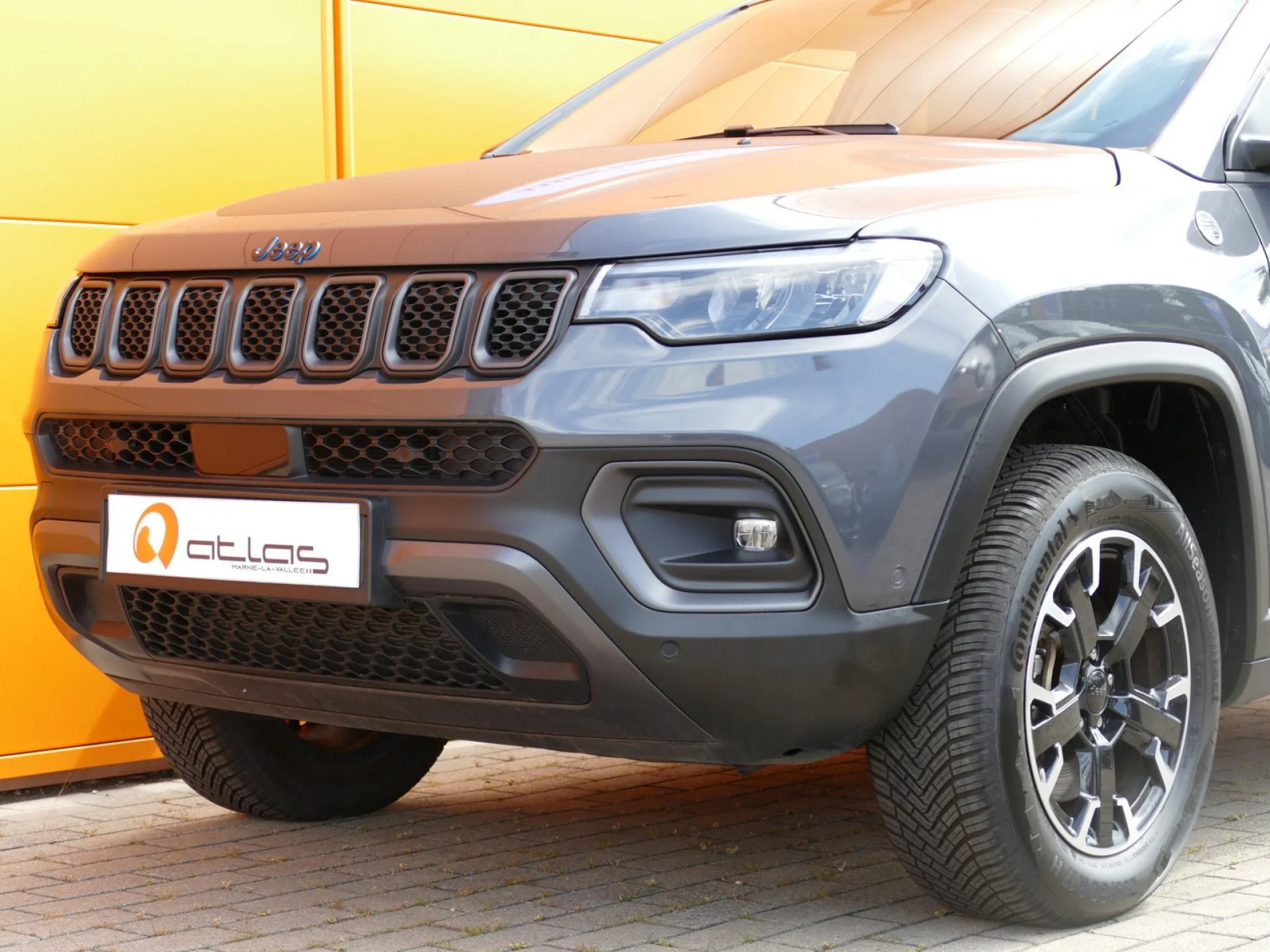 JEEP COMPASS - Miniature 30 sur 34 - Cliquer pour voir cette photo