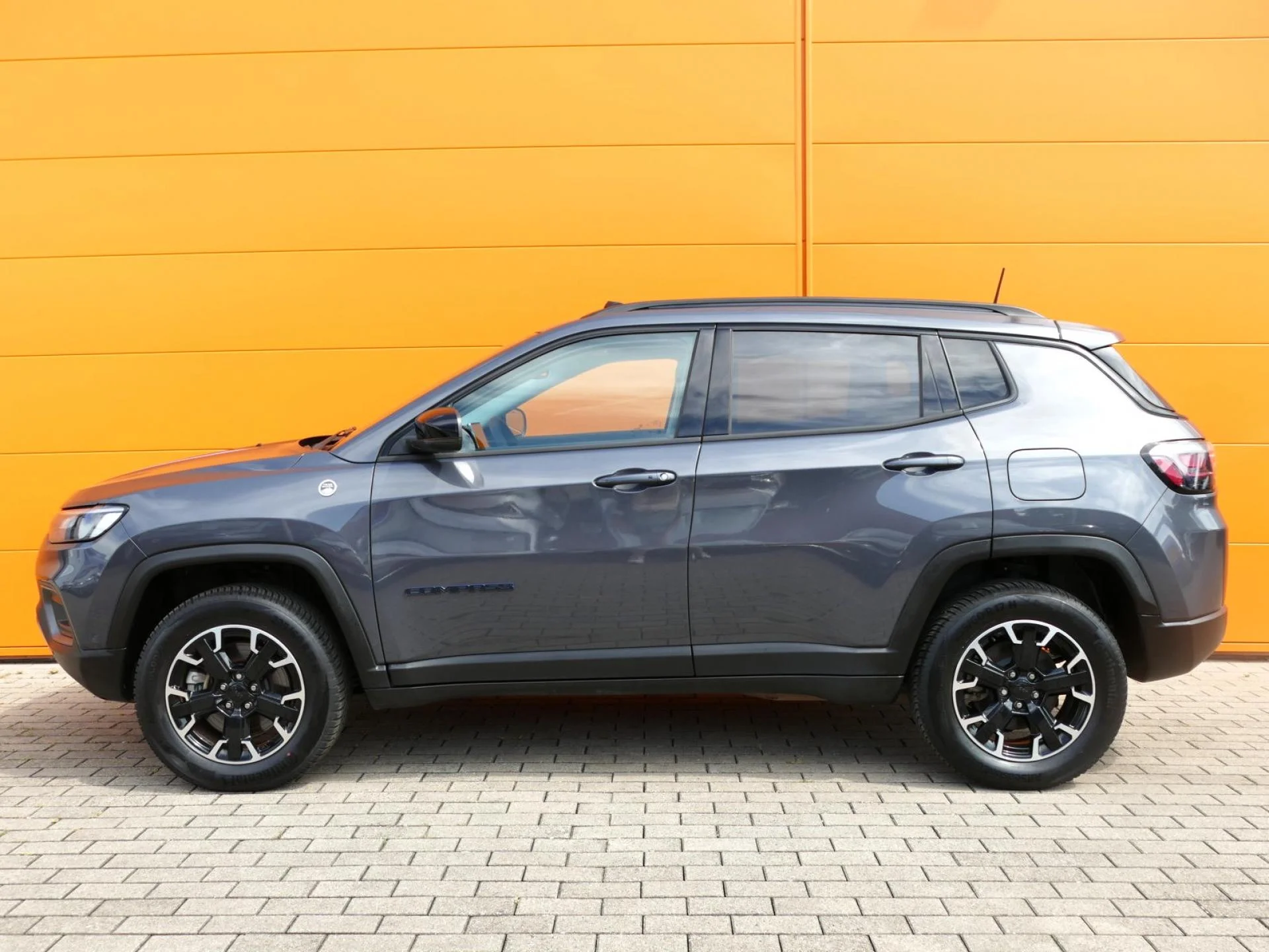 JEEP COMPASS - Miniature 3 sur 34 - Cliquer pour voir cette photo