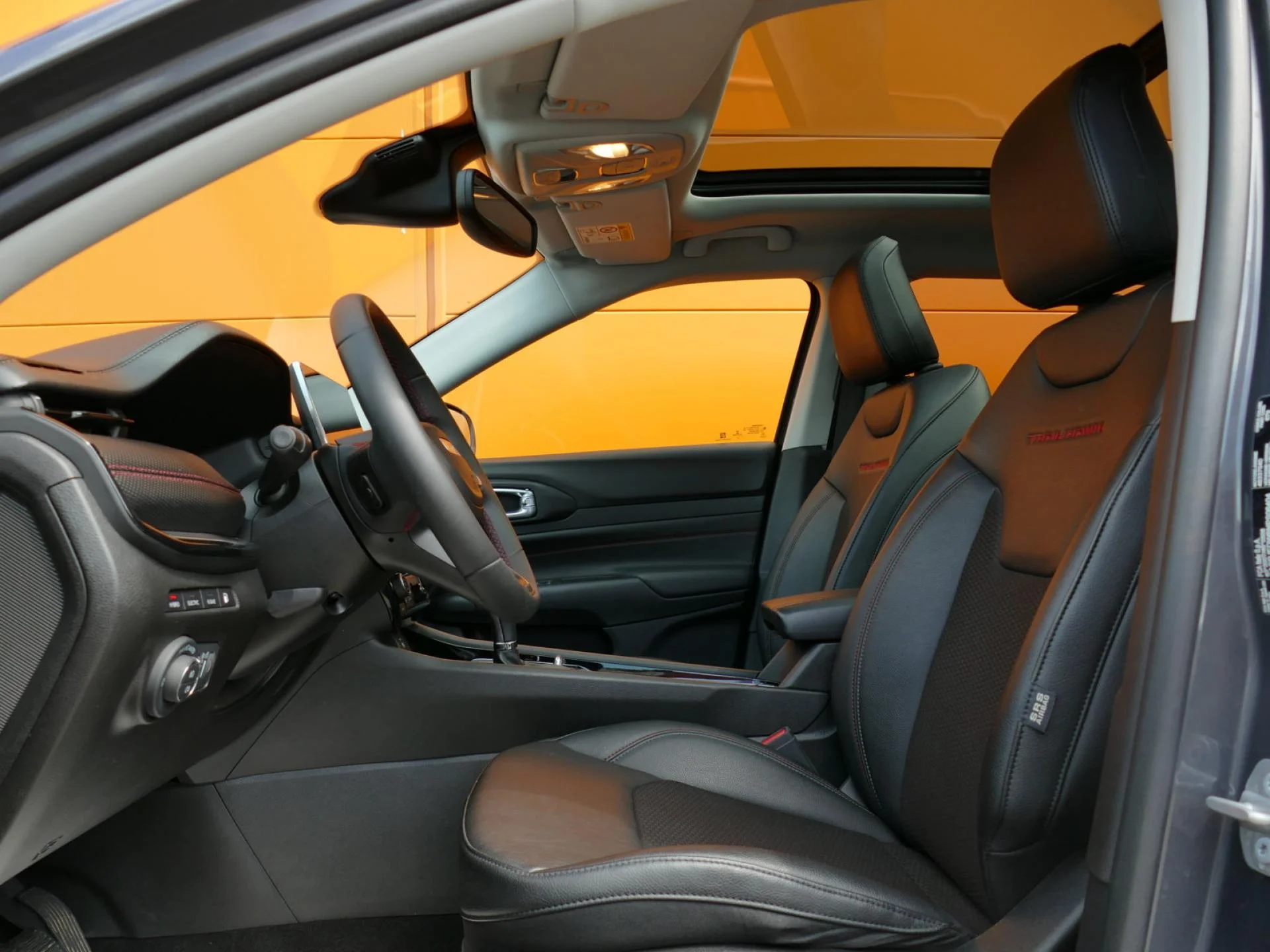 JEEP COMPASS - Miniature 6 sur 34 - Cliquer pour voir cette photo
