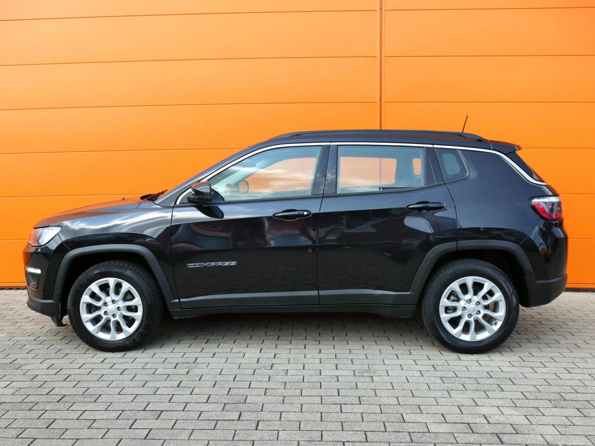 JEEP COMPASS - Miniature 3 sur 35 - Cliquer pour voir cette photo