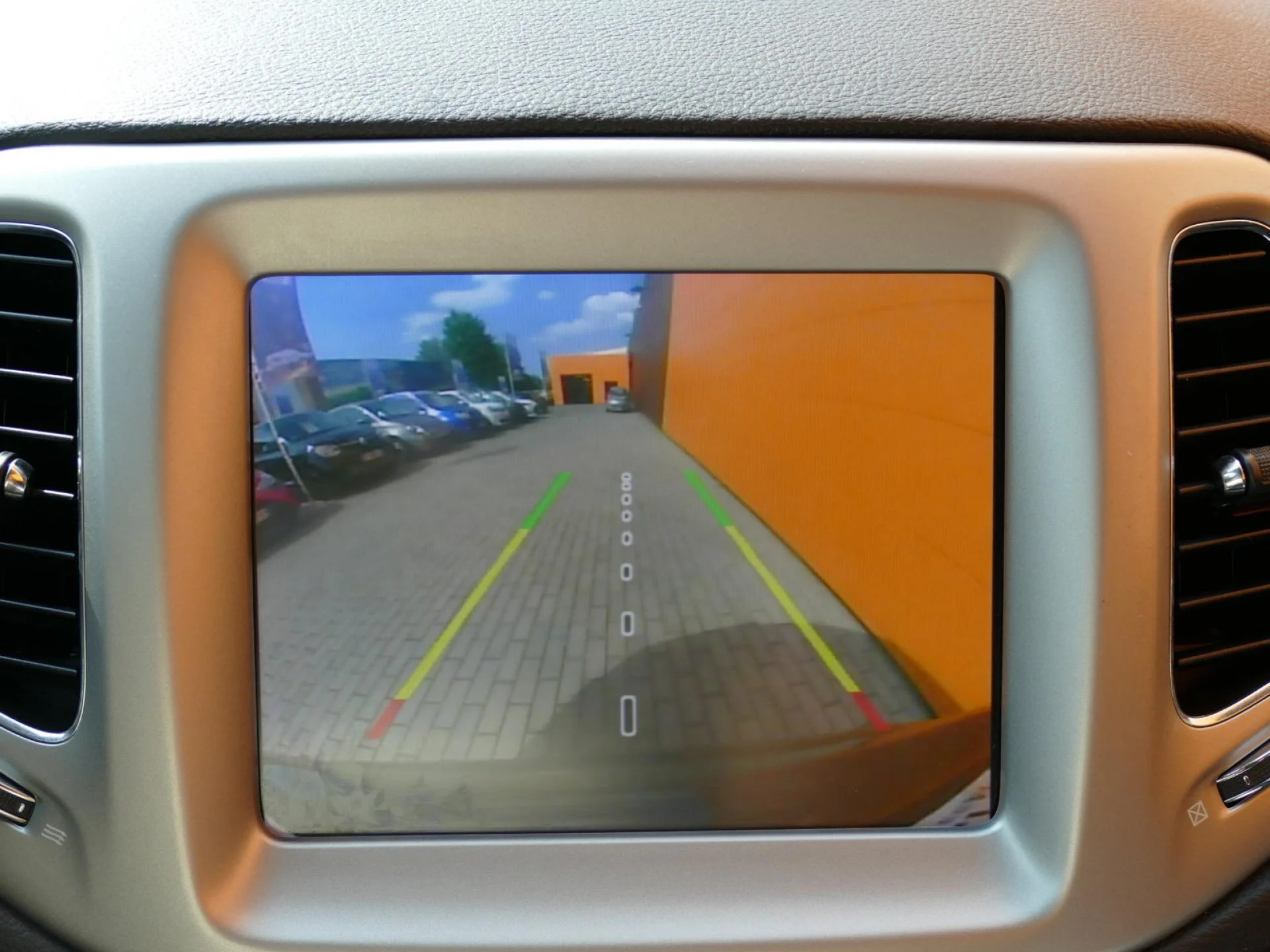 JEEP COMPASS - Miniature 10 sur 35 - Cliquer pour voir cette photo