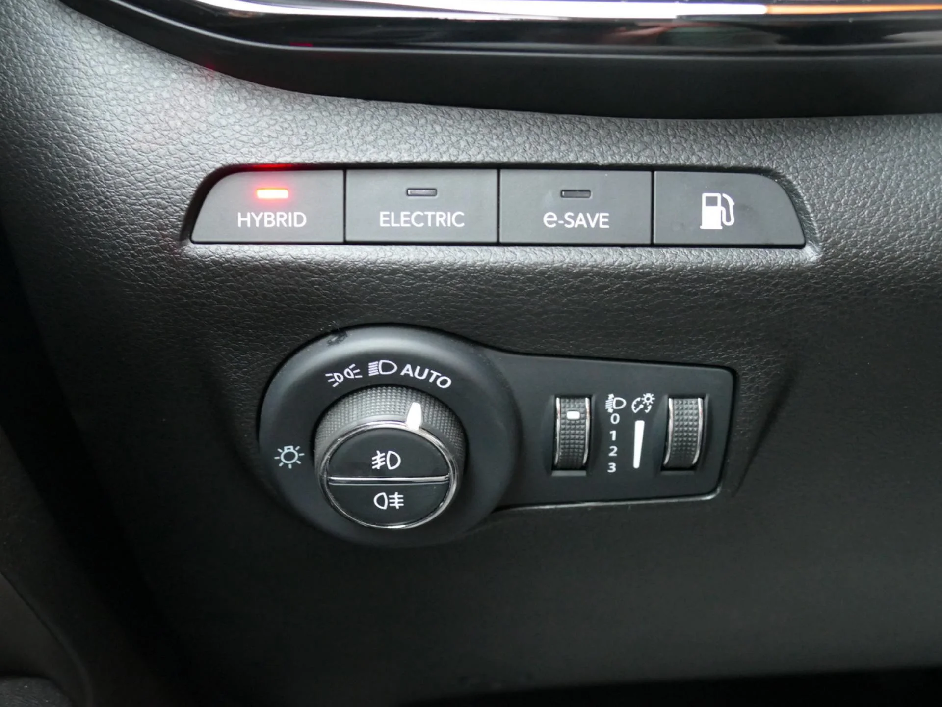 JEEP COMPASS - Miniature 22 sur 39 - Cliquer pour voir cette photo