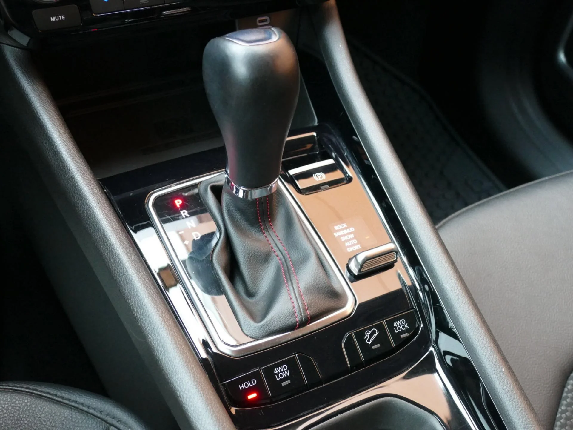 JEEP COMPASS - Miniature 17 sur 39 - Cliquer pour voir cette photo
