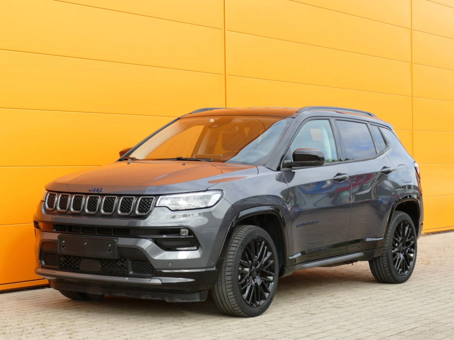 JEEP COMPASS - Miniature 3 sur 33 - Cliquer pour voir cette photo