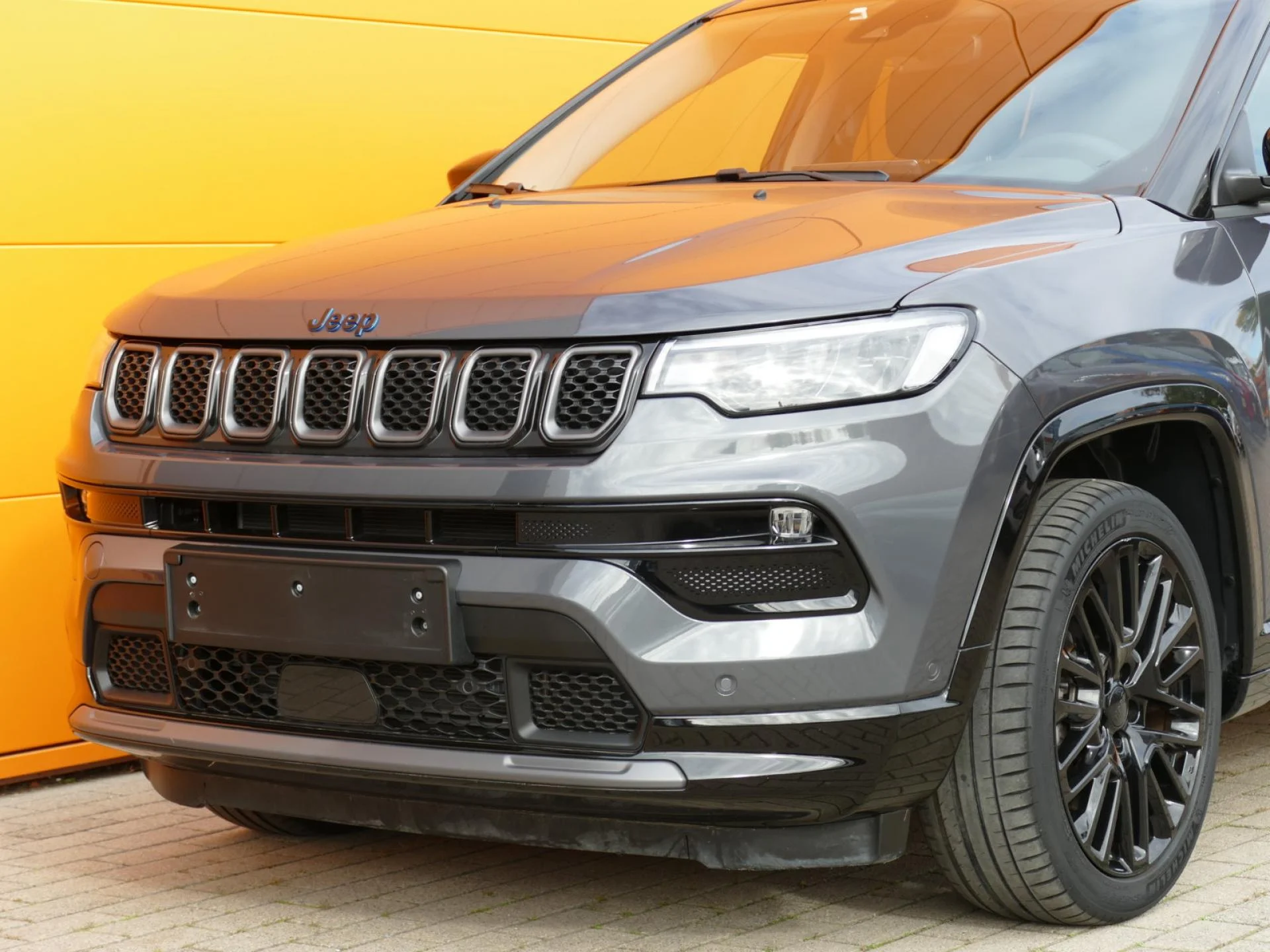JEEP COMPASS - Miniature 29 sur 33 - Cliquer pour voir cette photo