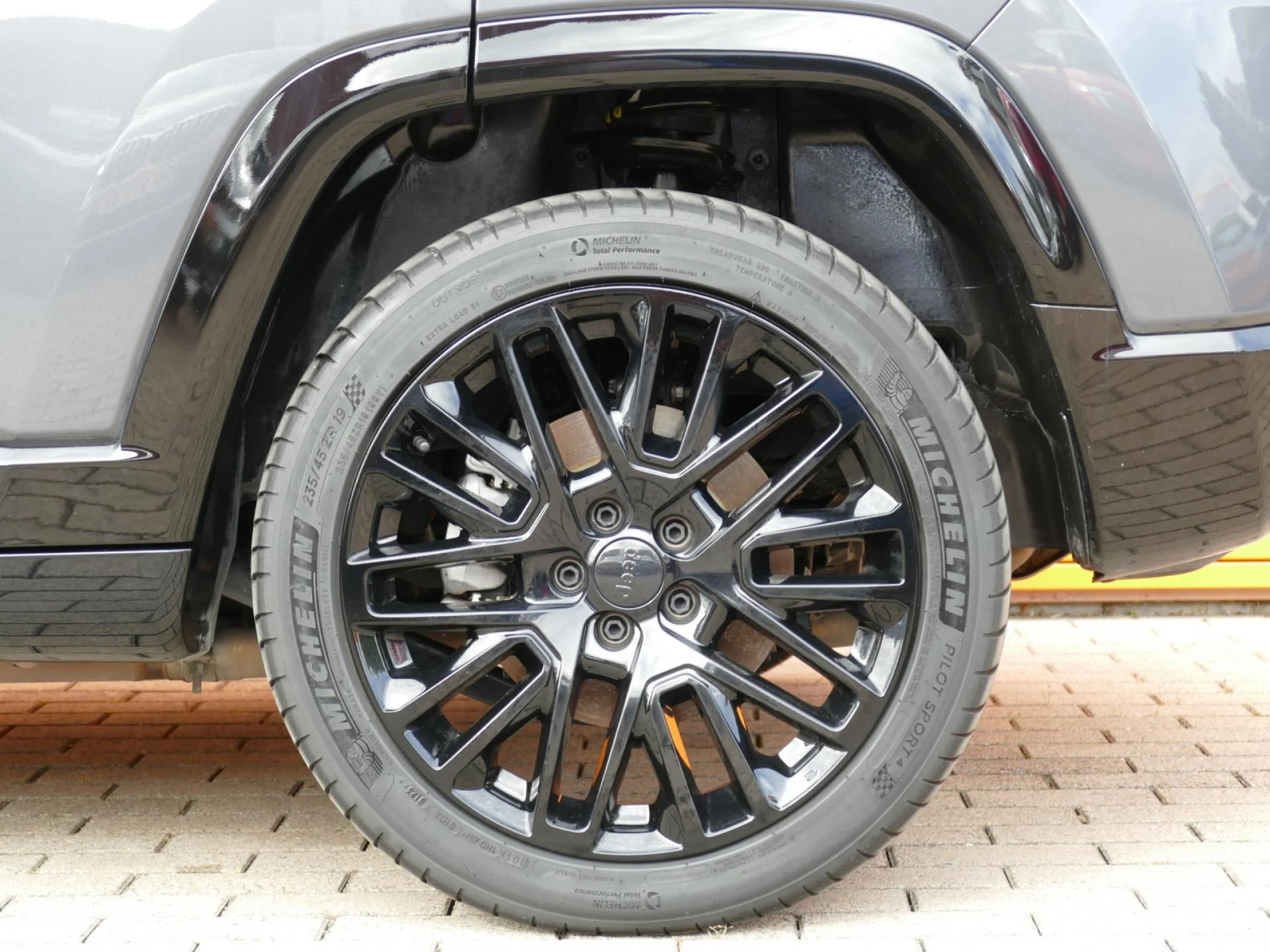 JEEP COMPASS - Miniature 33 sur 33 - Cliquer pour voir cette photo