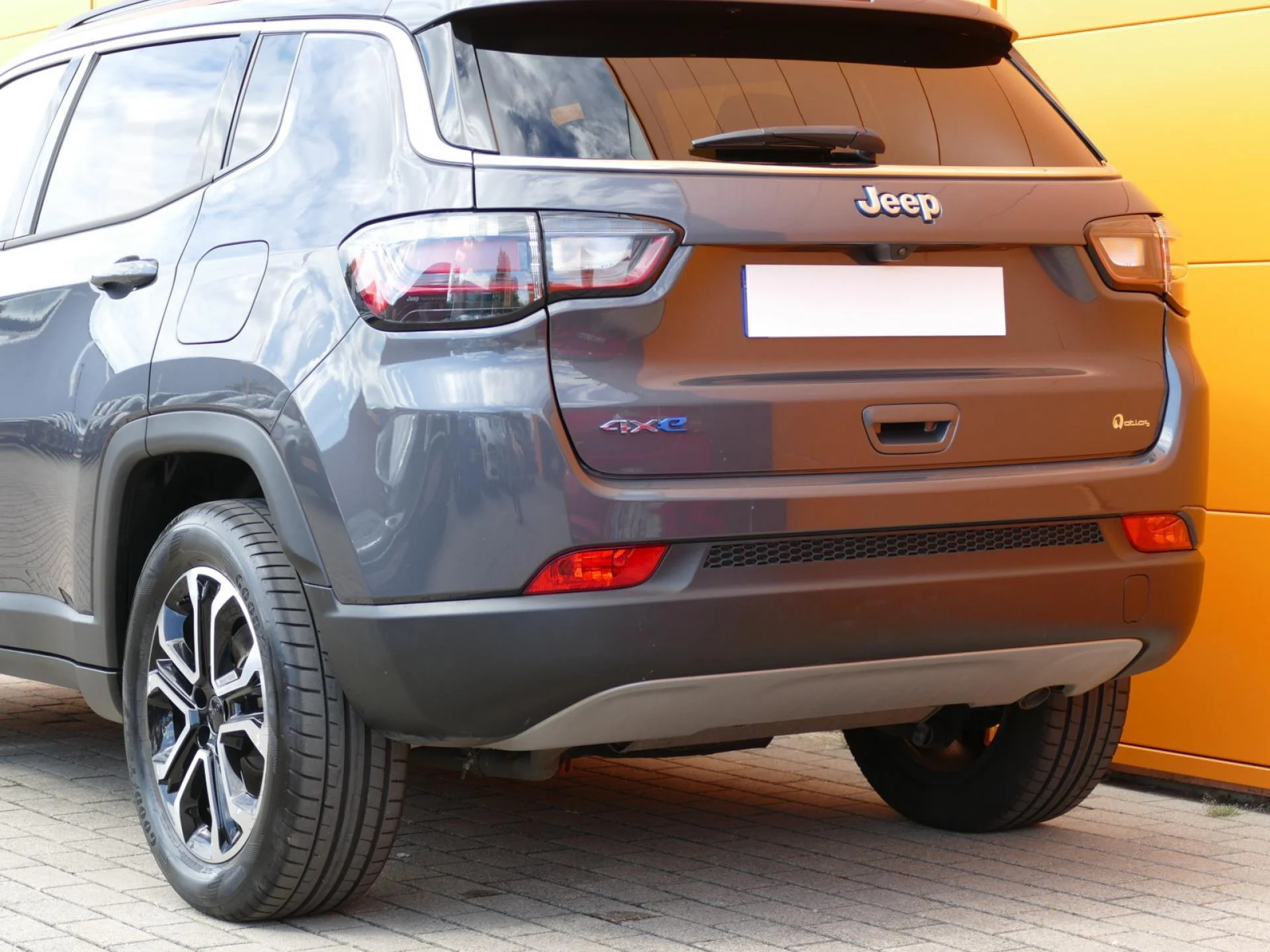 JEEP COMPASS - Miniature 31 sur 33 - Cliquer pour voir cette photo