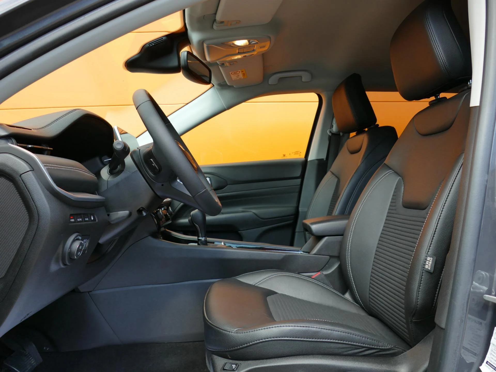 JEEP COMPASS - Miniature 8 sur 33 - Cliquer pour voir cette photo