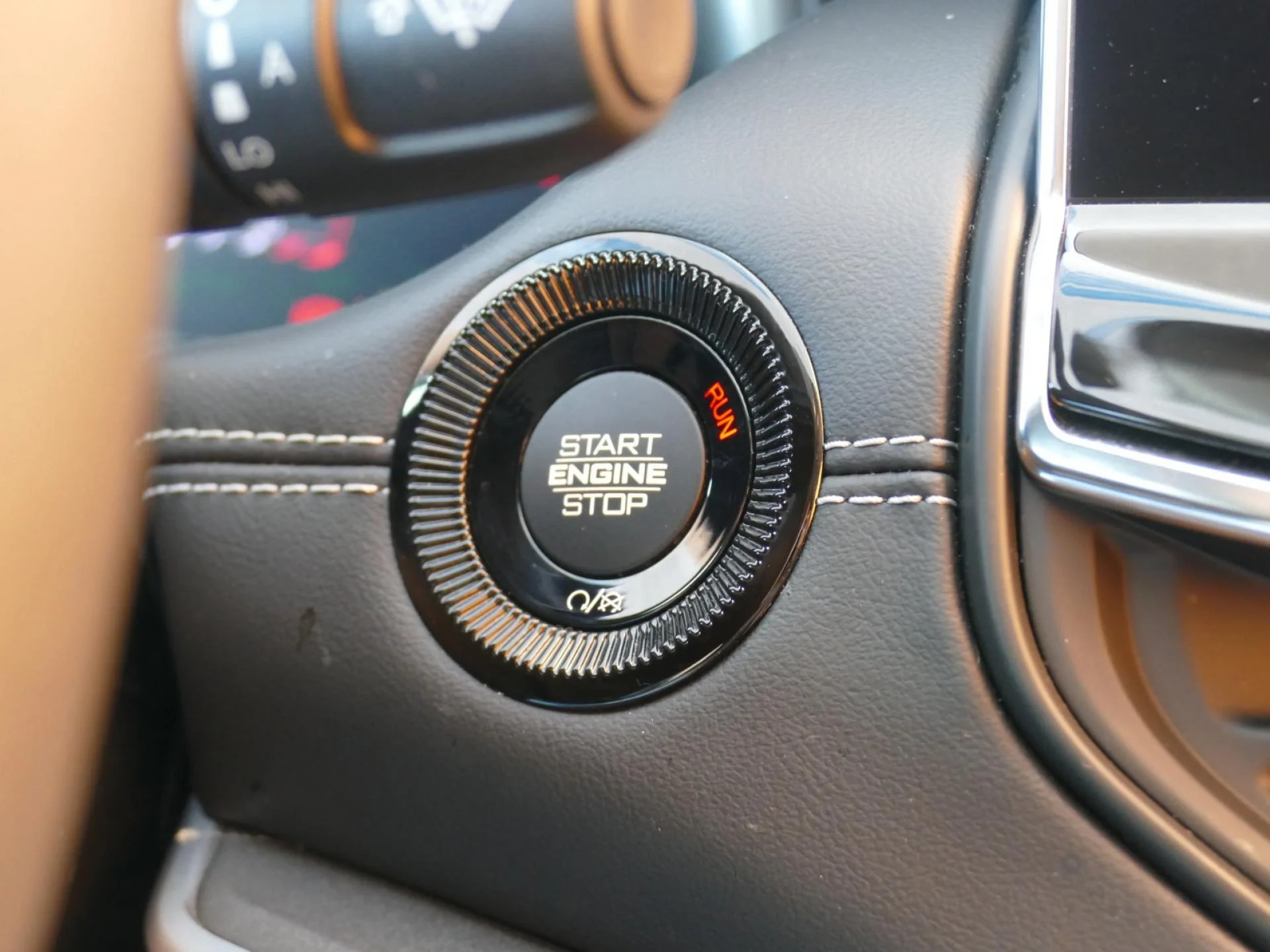JEEP COMPASS - Miniature 22 sur 33 - Cliquer pour voir cette photo
