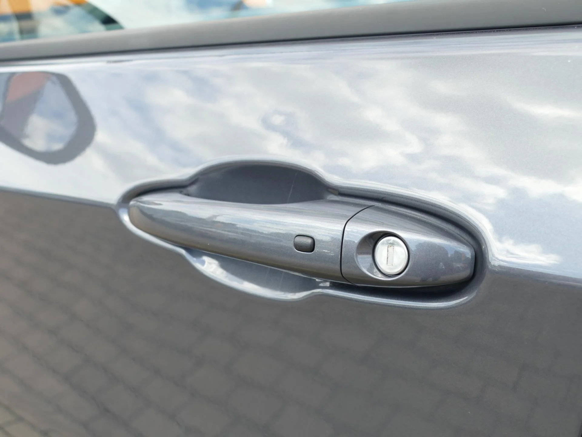JEEP COMPASS - Miniature 28 sur 33 - Cliquer pour voir cette photo