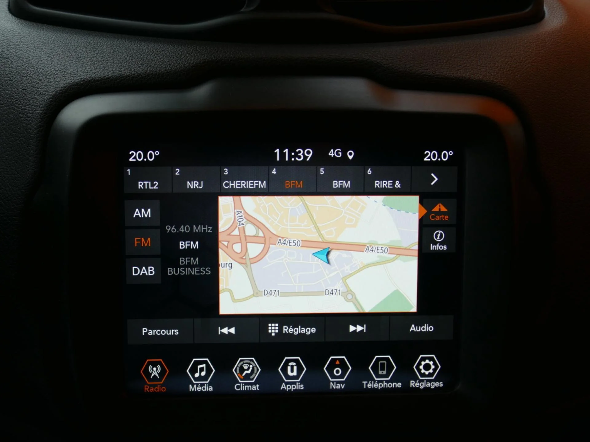 JEEP RENEGADE - Miniature 15 sur 32 - Cliquer pour voir cette photo